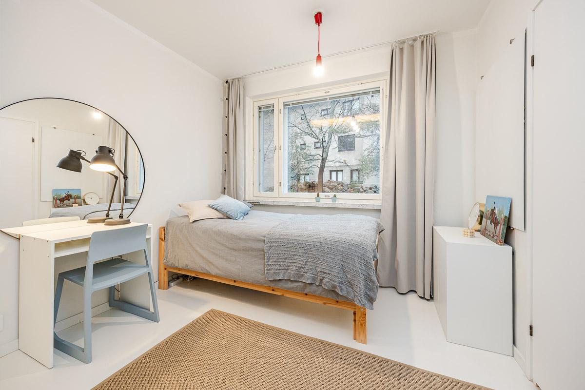 Koillisväylä 15, Lauttasaari, Helsinki