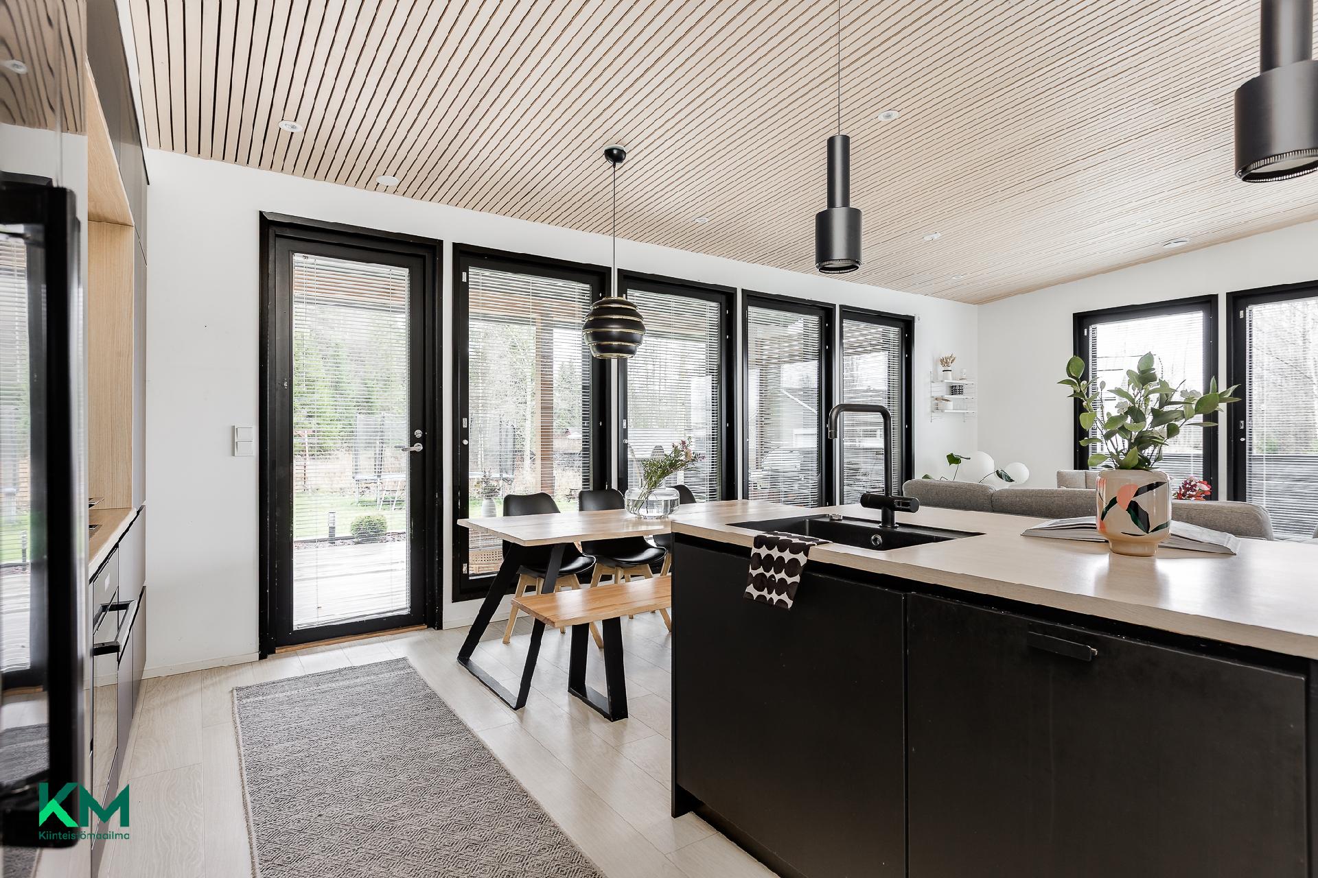 Laaksokuja 9, Santamäki, Kempele