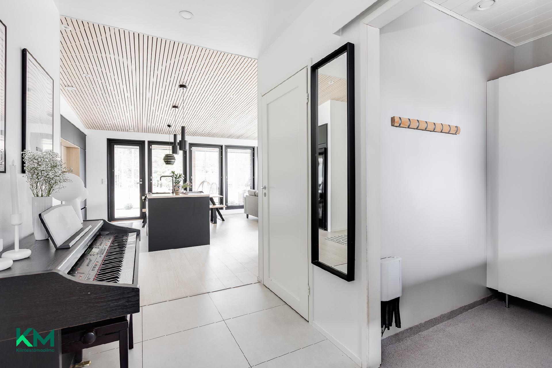 Laaksokuja 9, Santamäki, Kempele