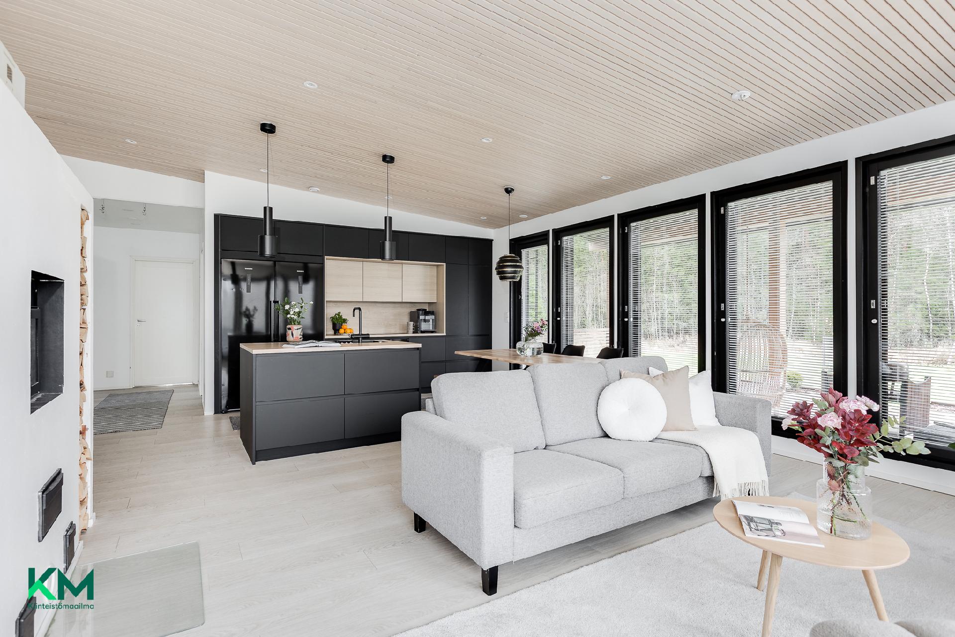 Laaksokuja 9, Santamäki, Kempele