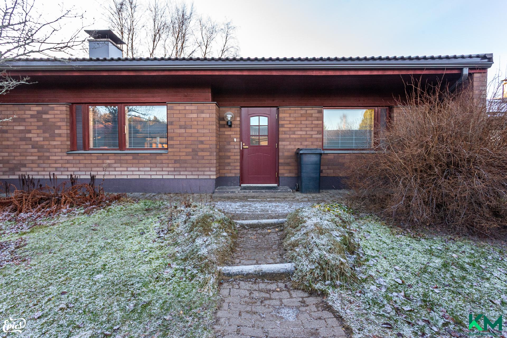 Naavakatu 6, Haukiluoma, Tampere