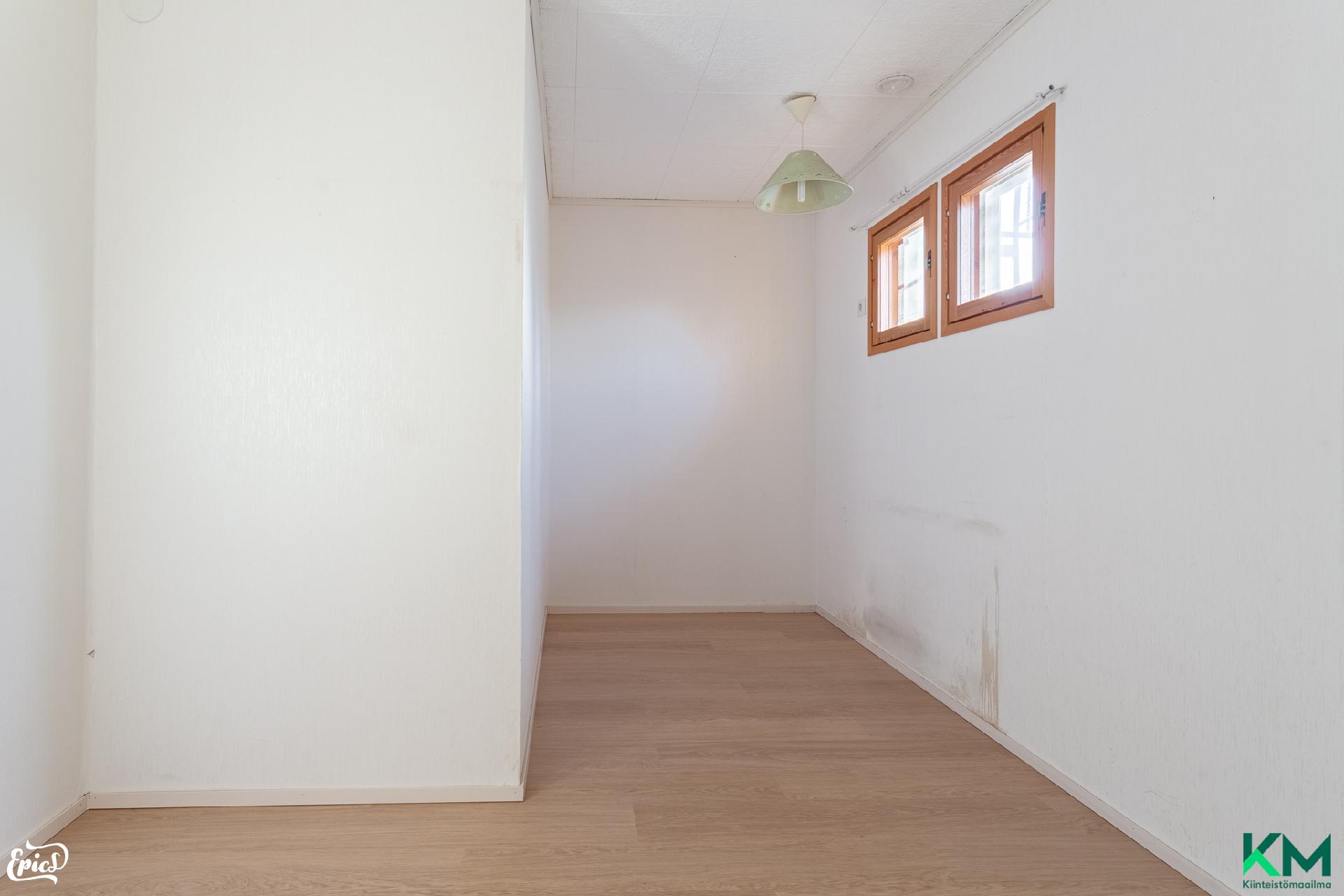 Naavakatu 6, Haukiluoma, Tampere