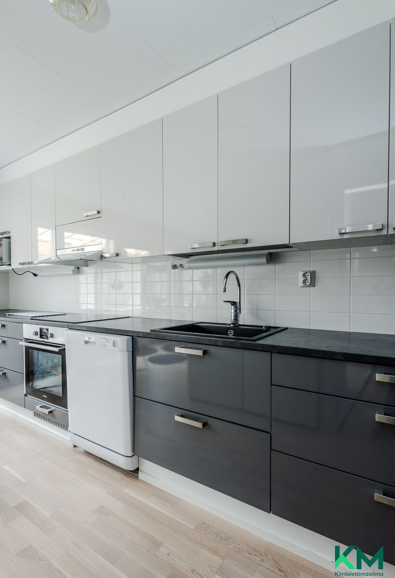 Posteljooninkatu 2, Karisto, Lahti