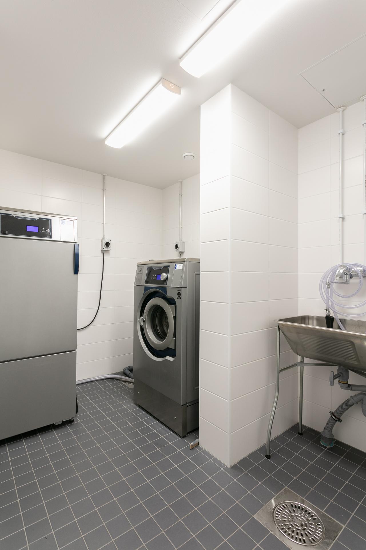 Taloyhtiöllä maksuton pesutupa