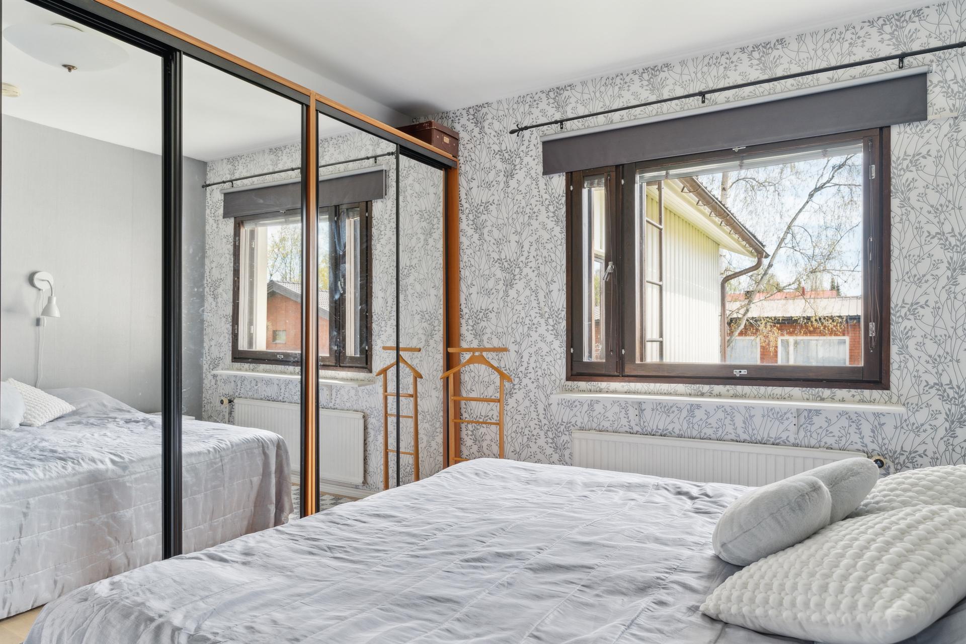 Sateenkaarentie 10, Suutarila, Helsinki