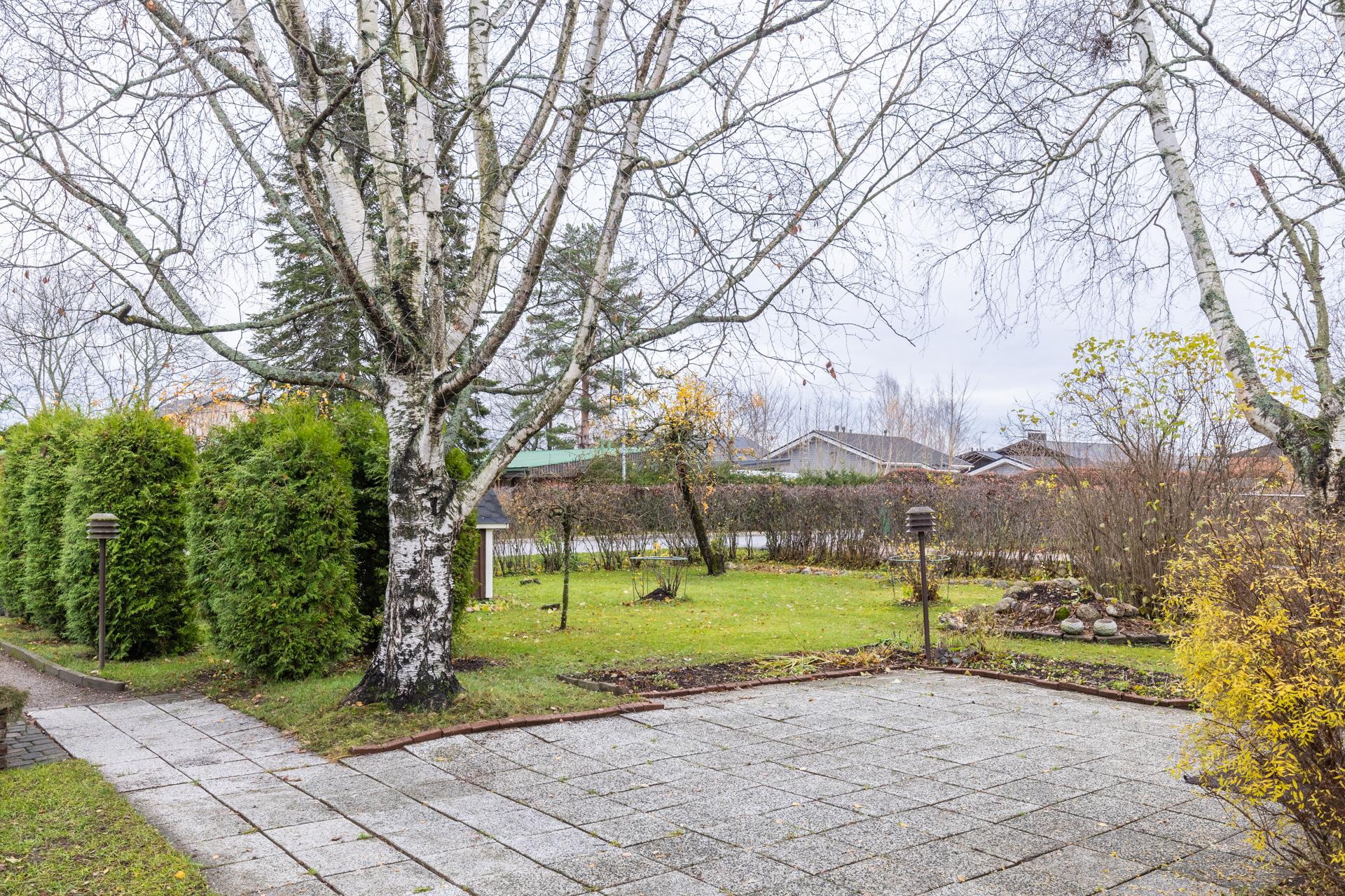 Sateenkaarentie 10, Suutarila, Helsinki