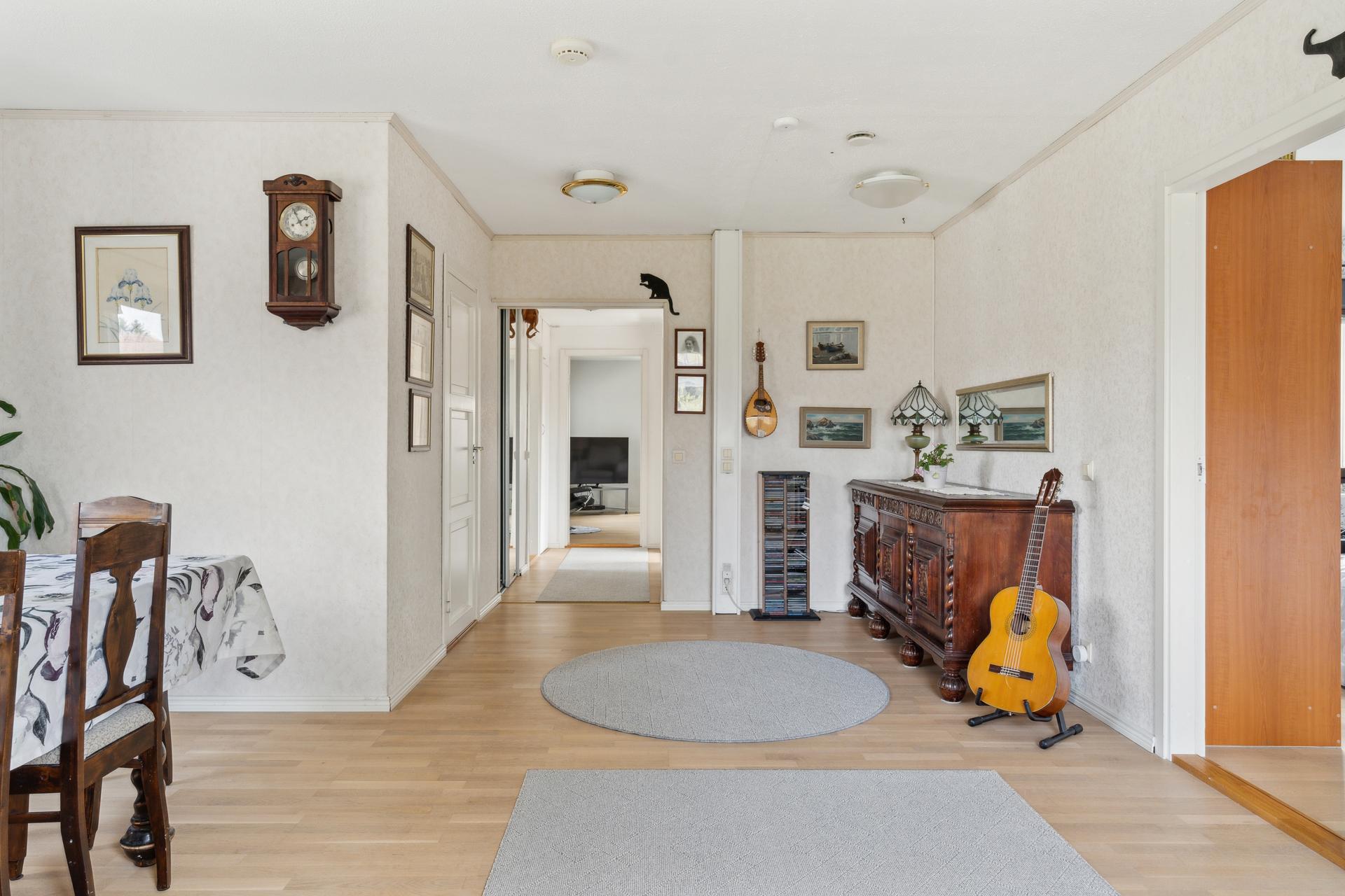 Sateenkaarentie 10, Suutarila, Helsinki