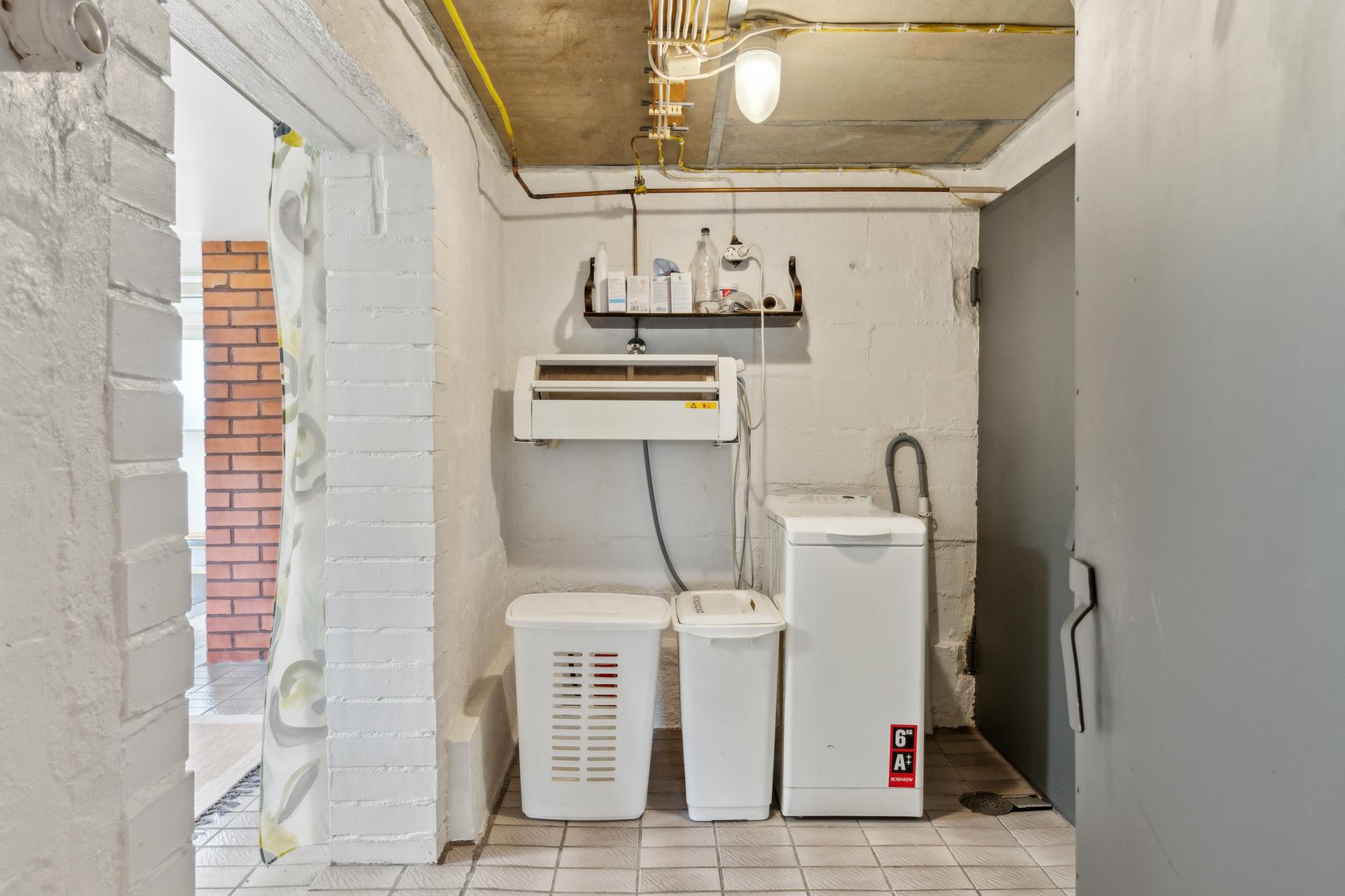 Sateenkaarentie 10, Suutarila, Helsinki