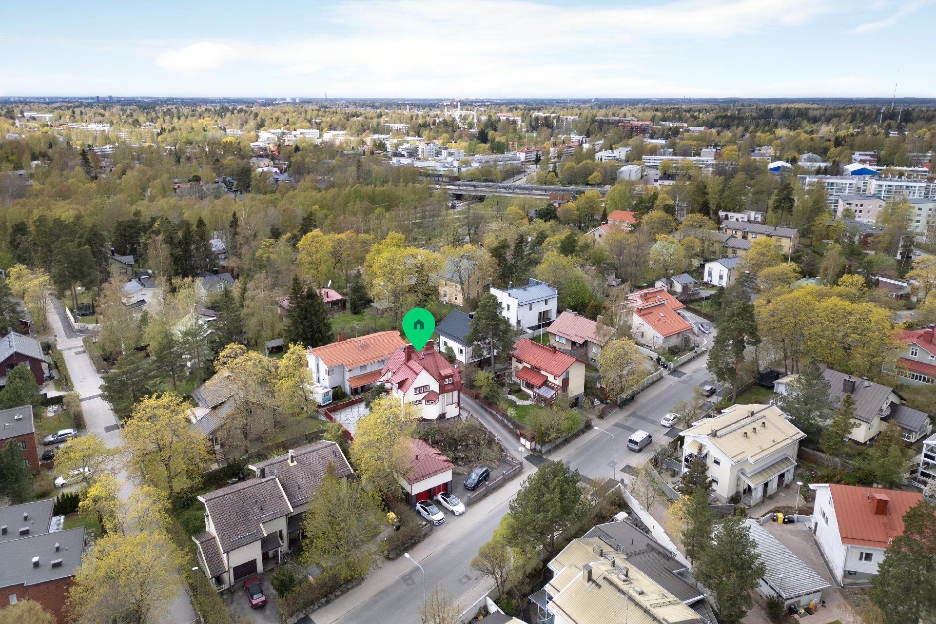 Jokiniementie 18, Veräjämäki, Helsinki