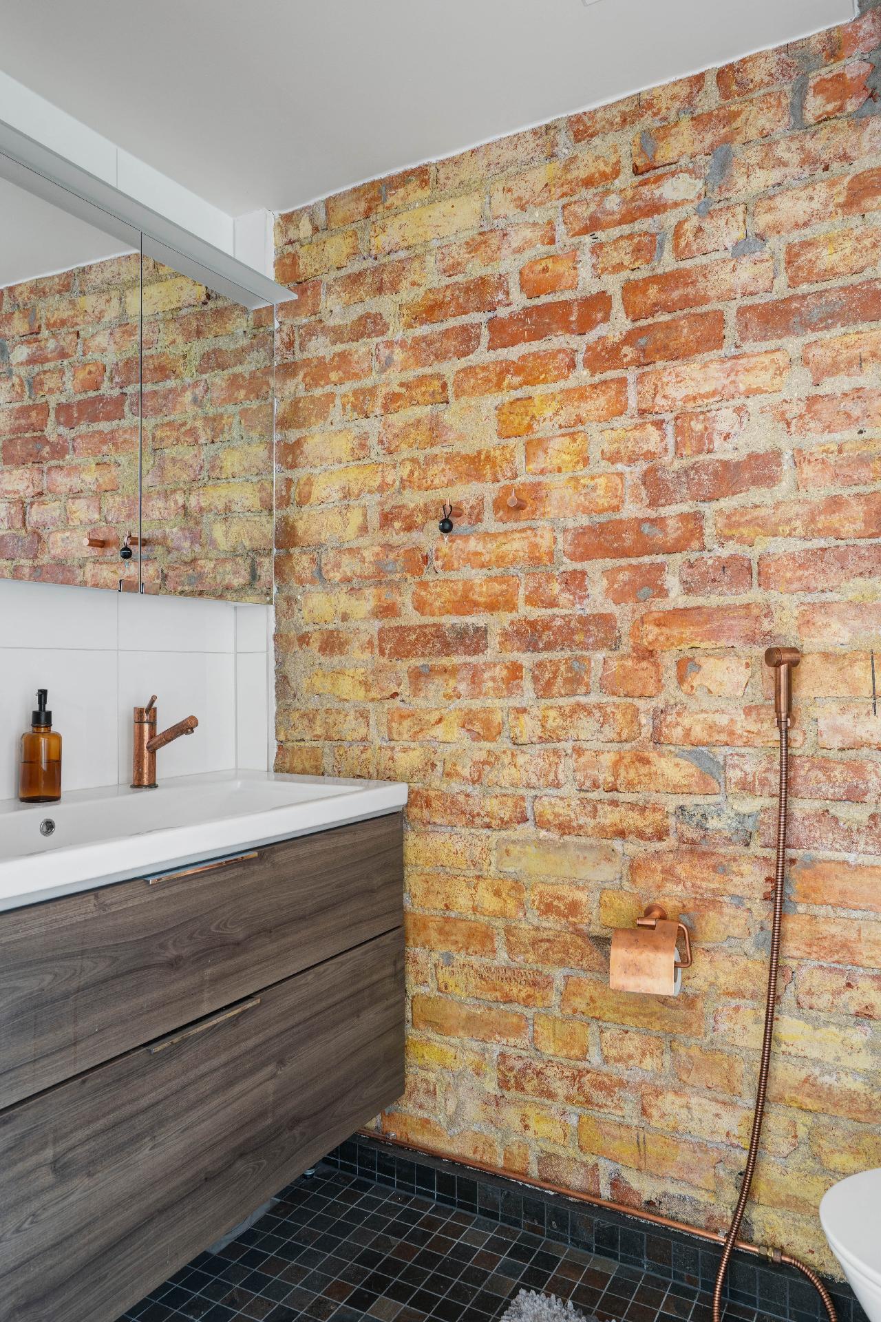 Jokiniementie 18, Veräjämäki, Helsinki