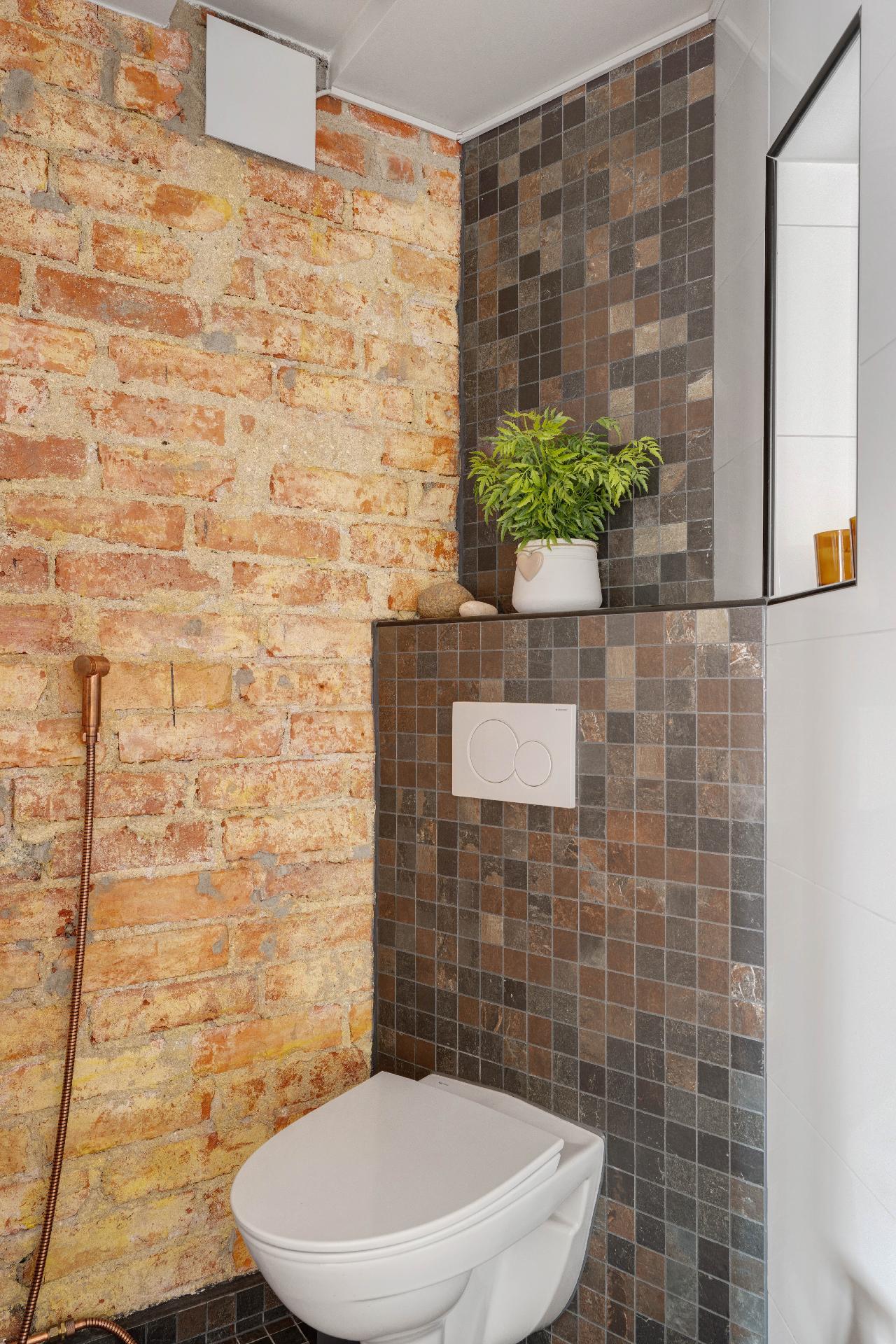 Jokiniementie 18, Veräjämäki, Helsinki