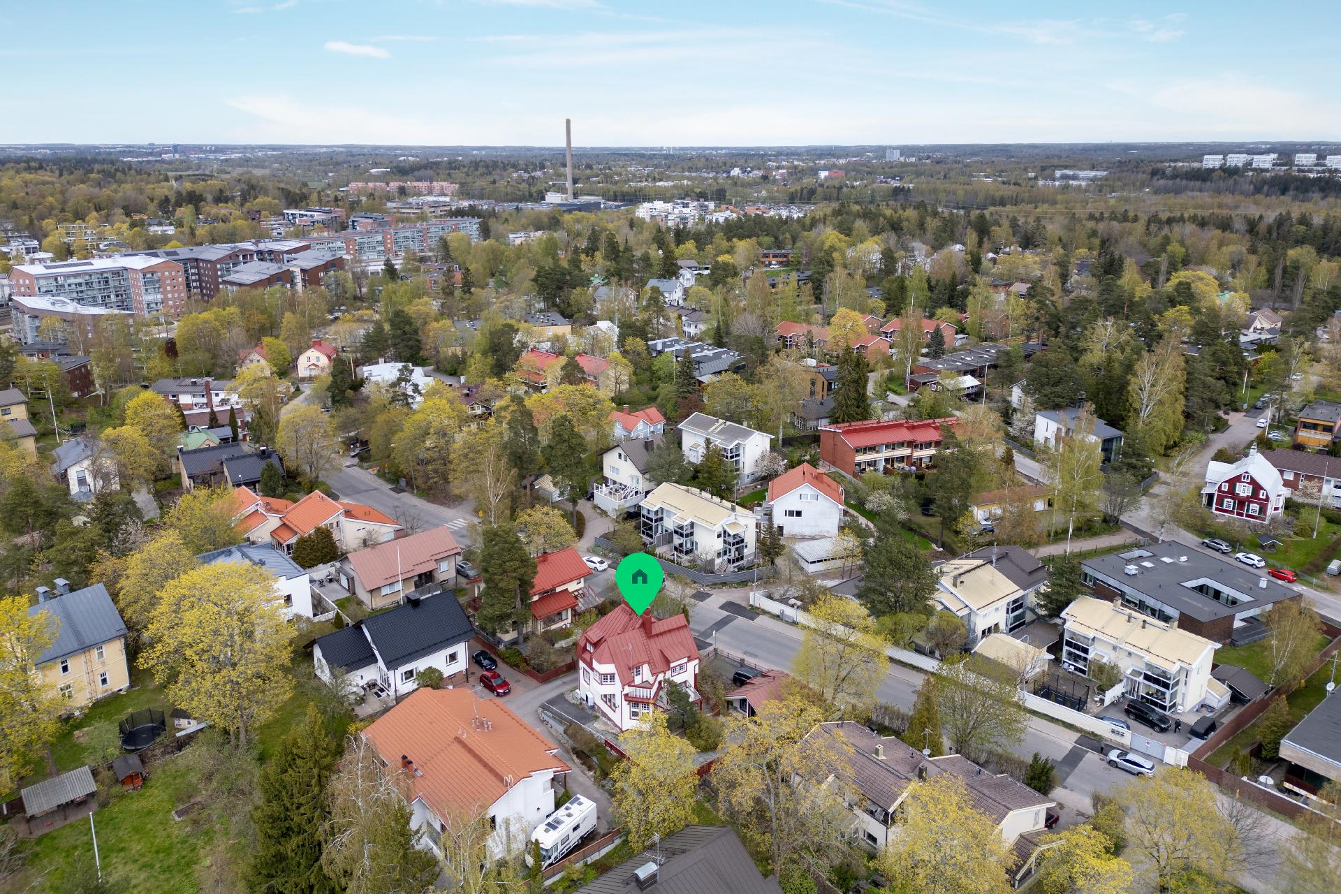 Jokiniementie 18, Veräjämäki, Helsinki