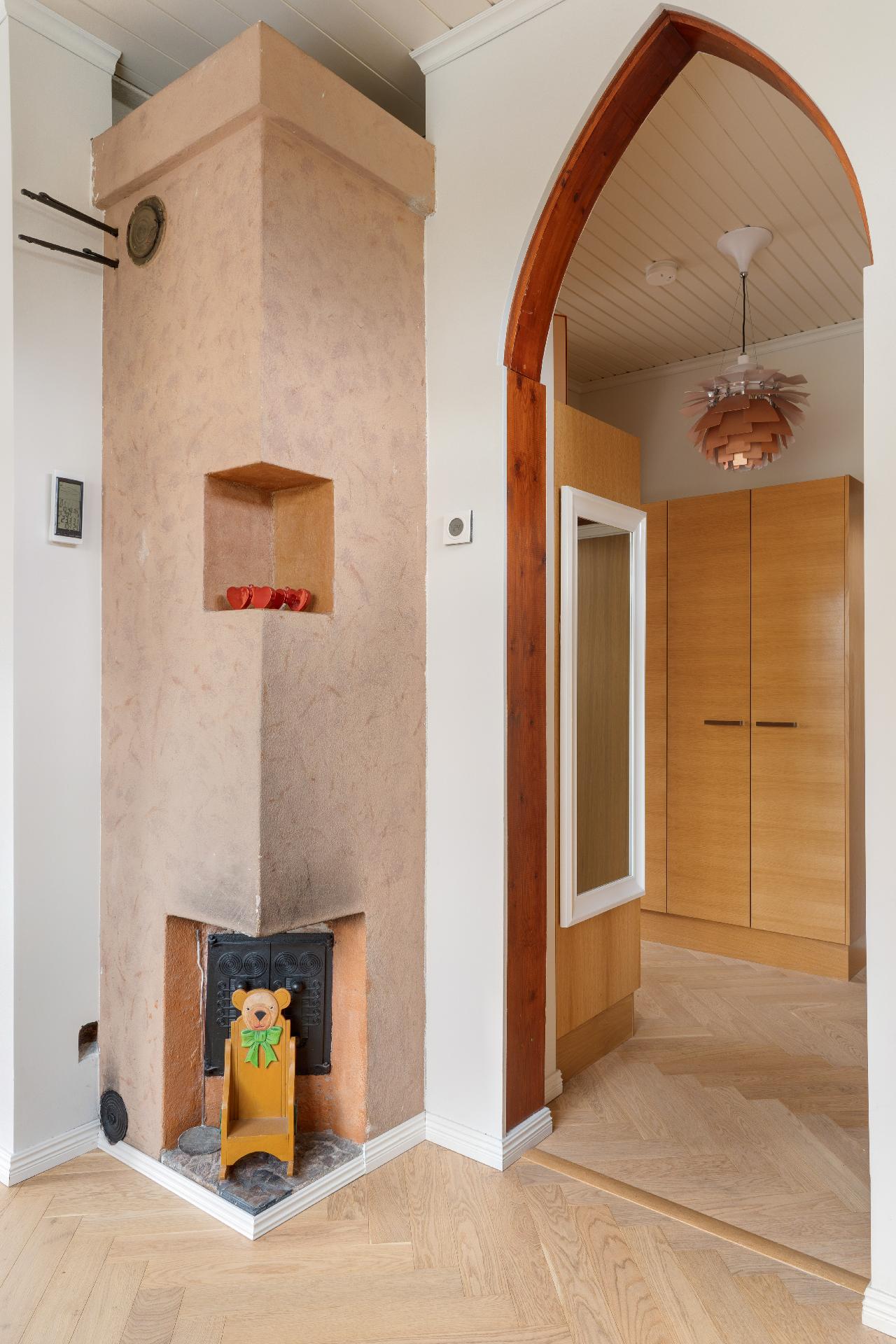 Jokiniementie 18, Veräjämäki, Helsinki