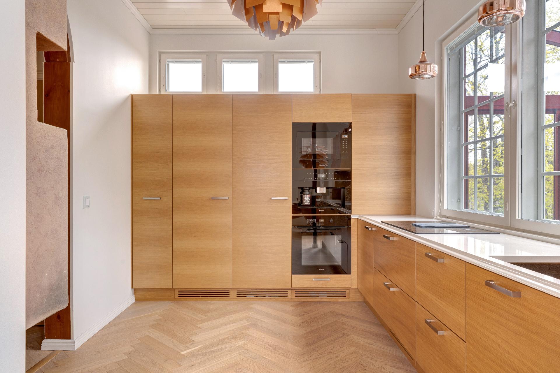 Jokiniementie 18, Veräjämäki, Helsinki