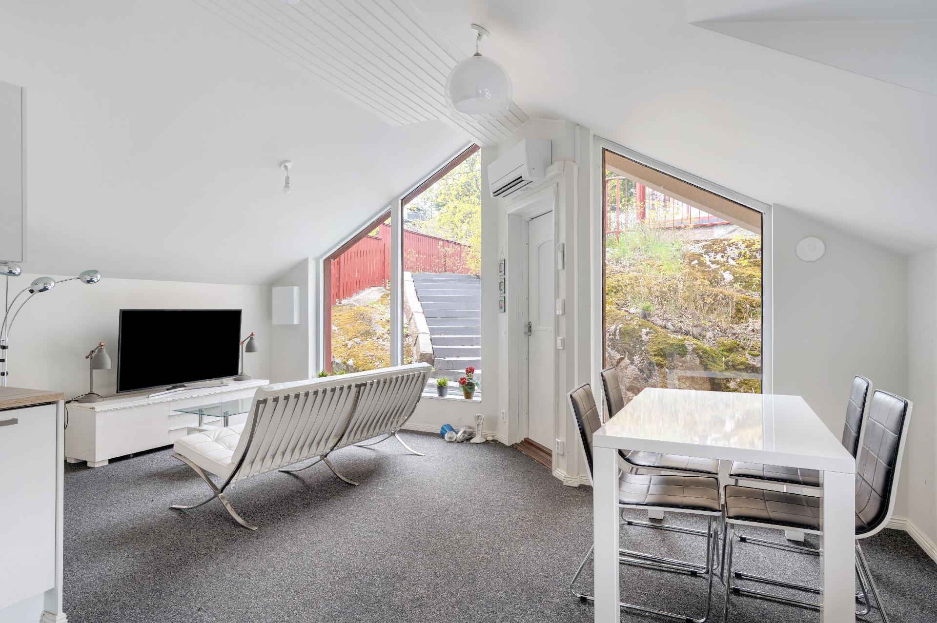 Jokiniementie 18, Veräjämäki, Helsinki