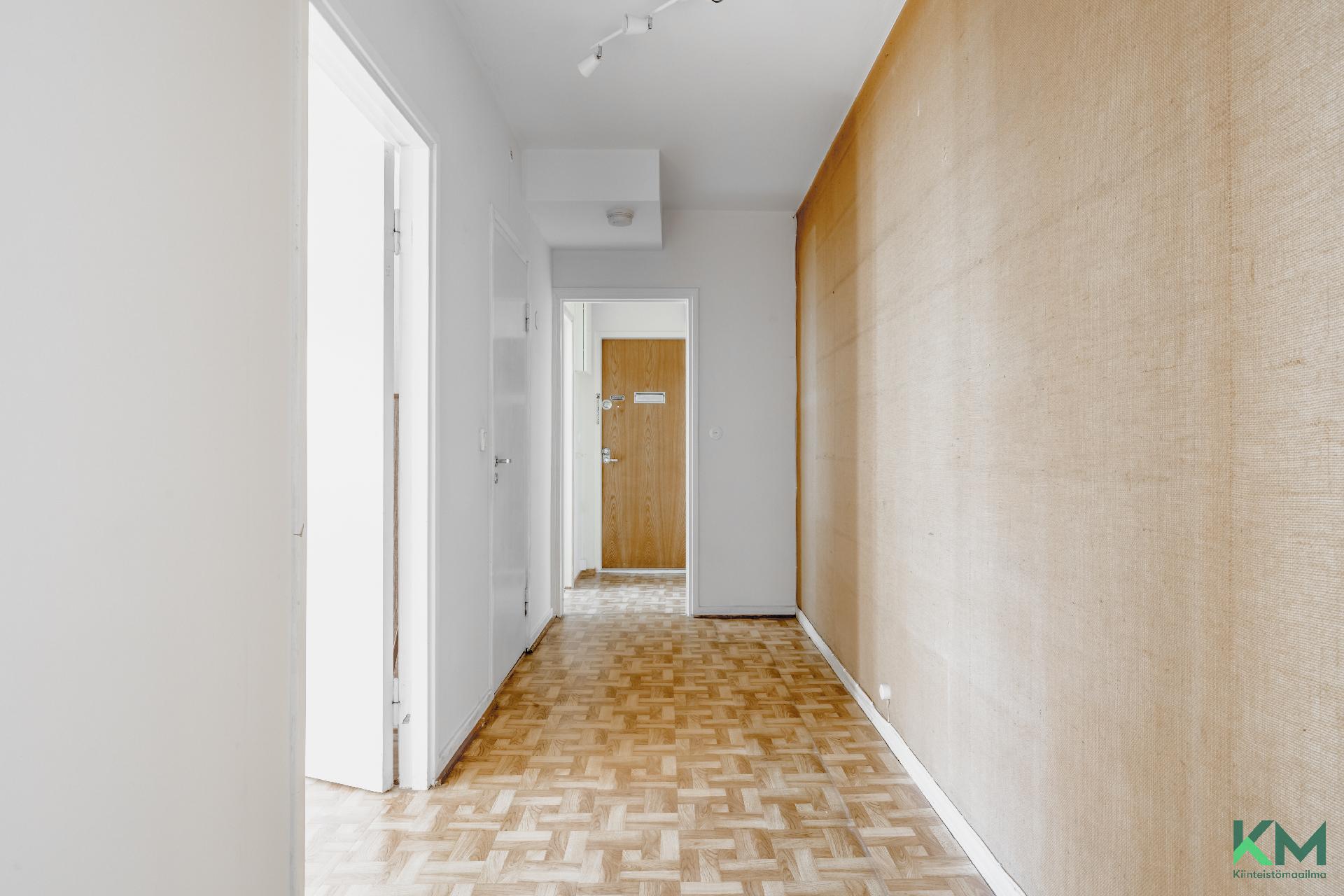 Klaavuntie 6, Puotila, Helsinki