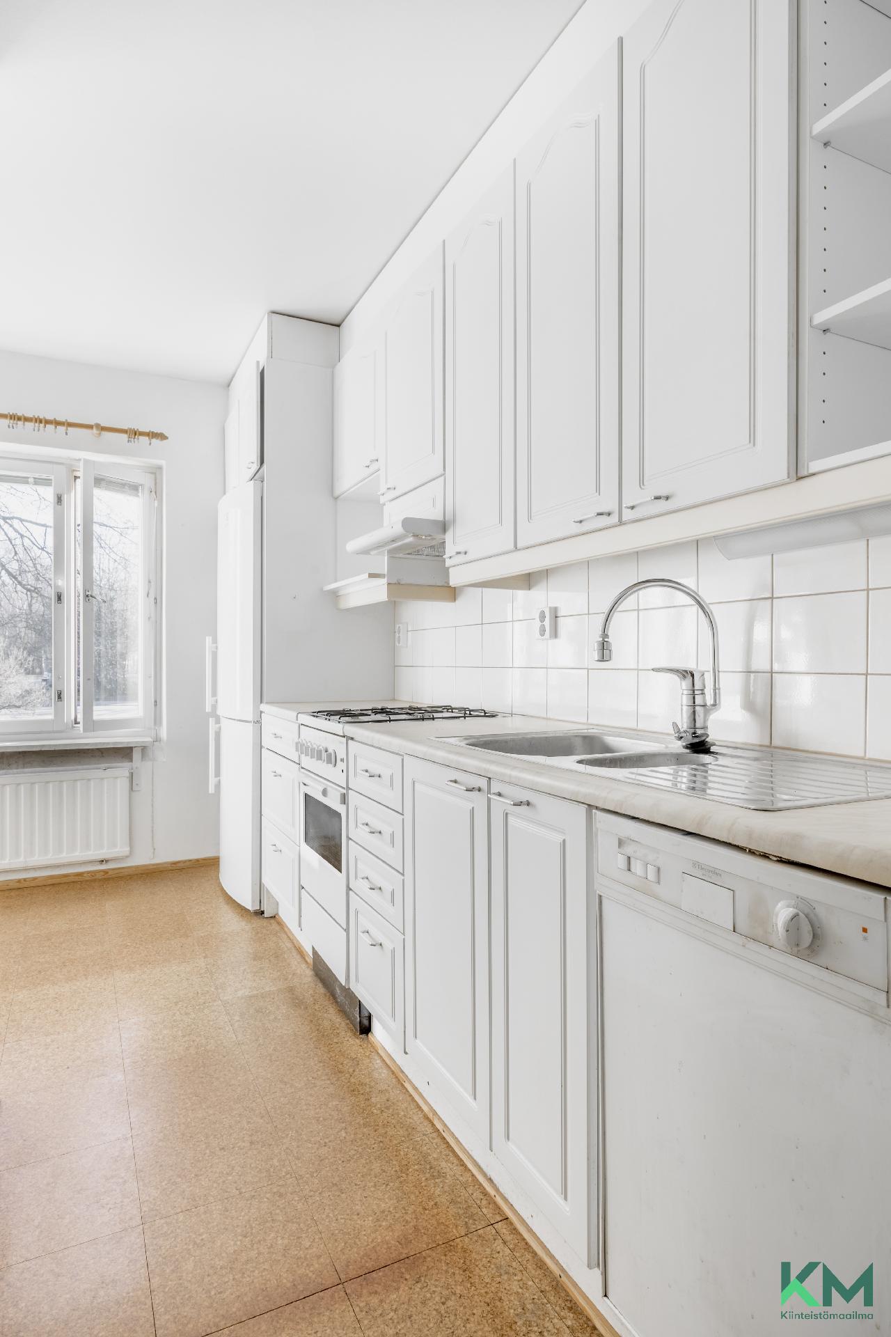 Klaavuntie 6, Puotila, Helsinki