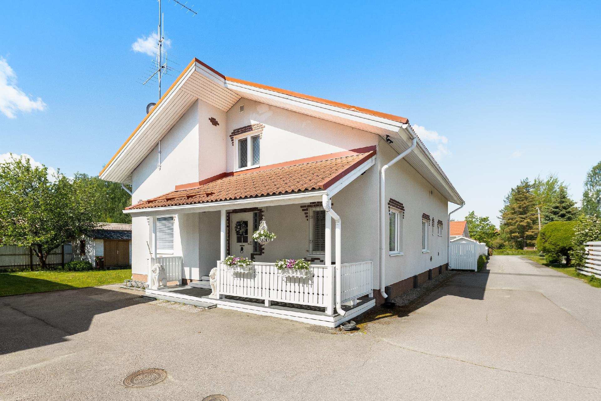 Riitantie 6, Rekola, Vantaa