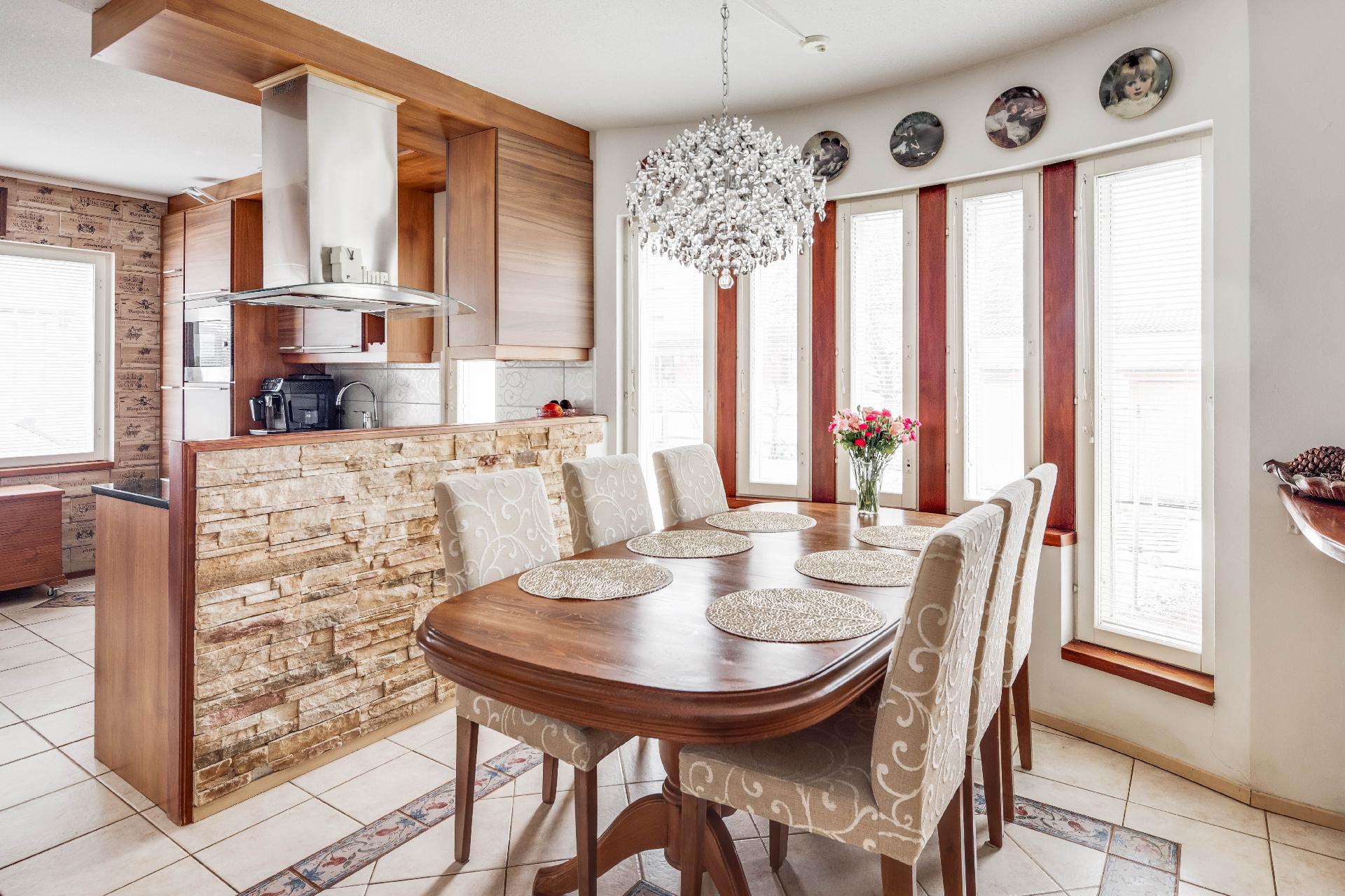 Riitantie 6, Rekola, Vantaa