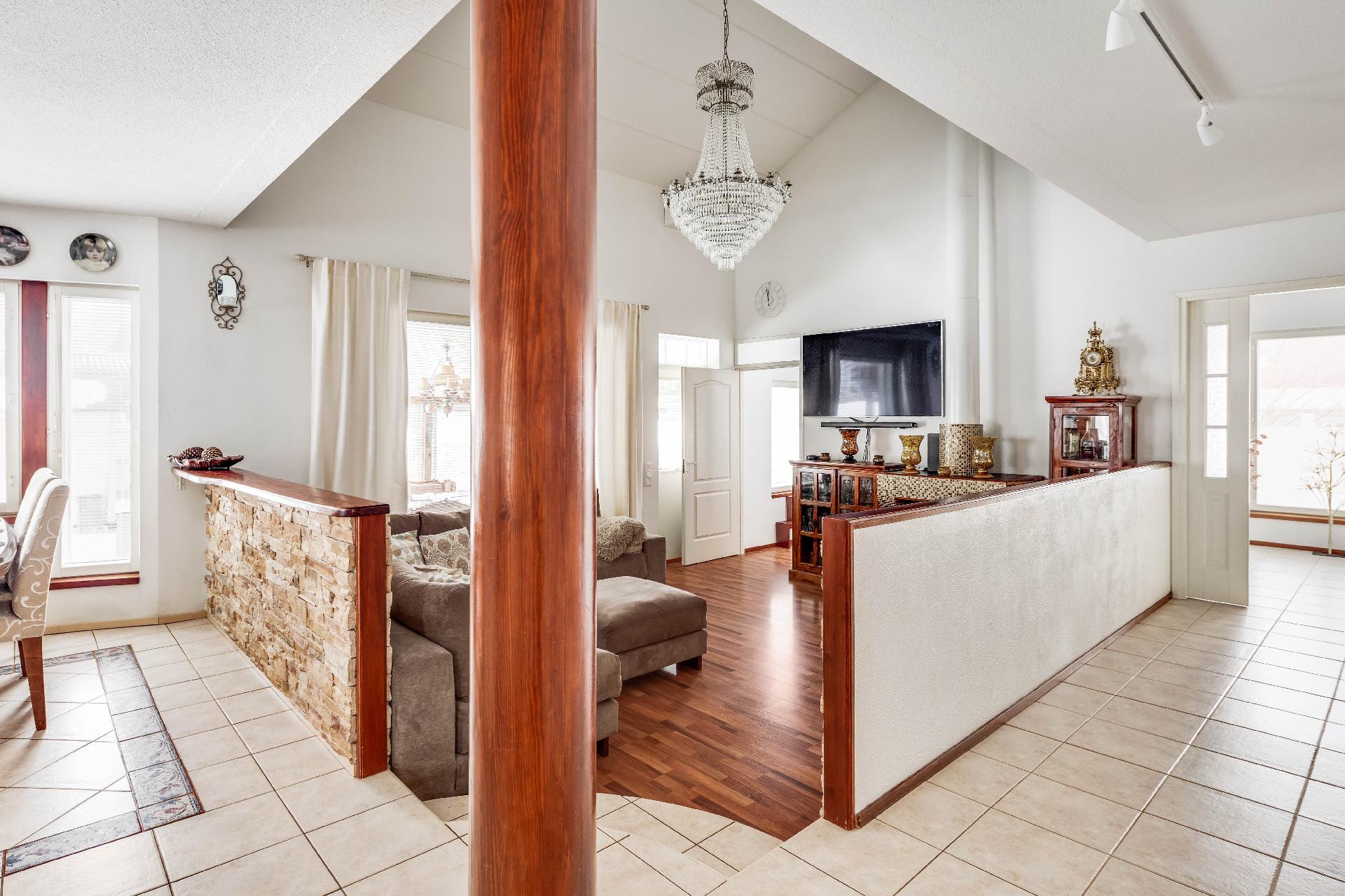 Riitantie 6, Rekola, Vantaa