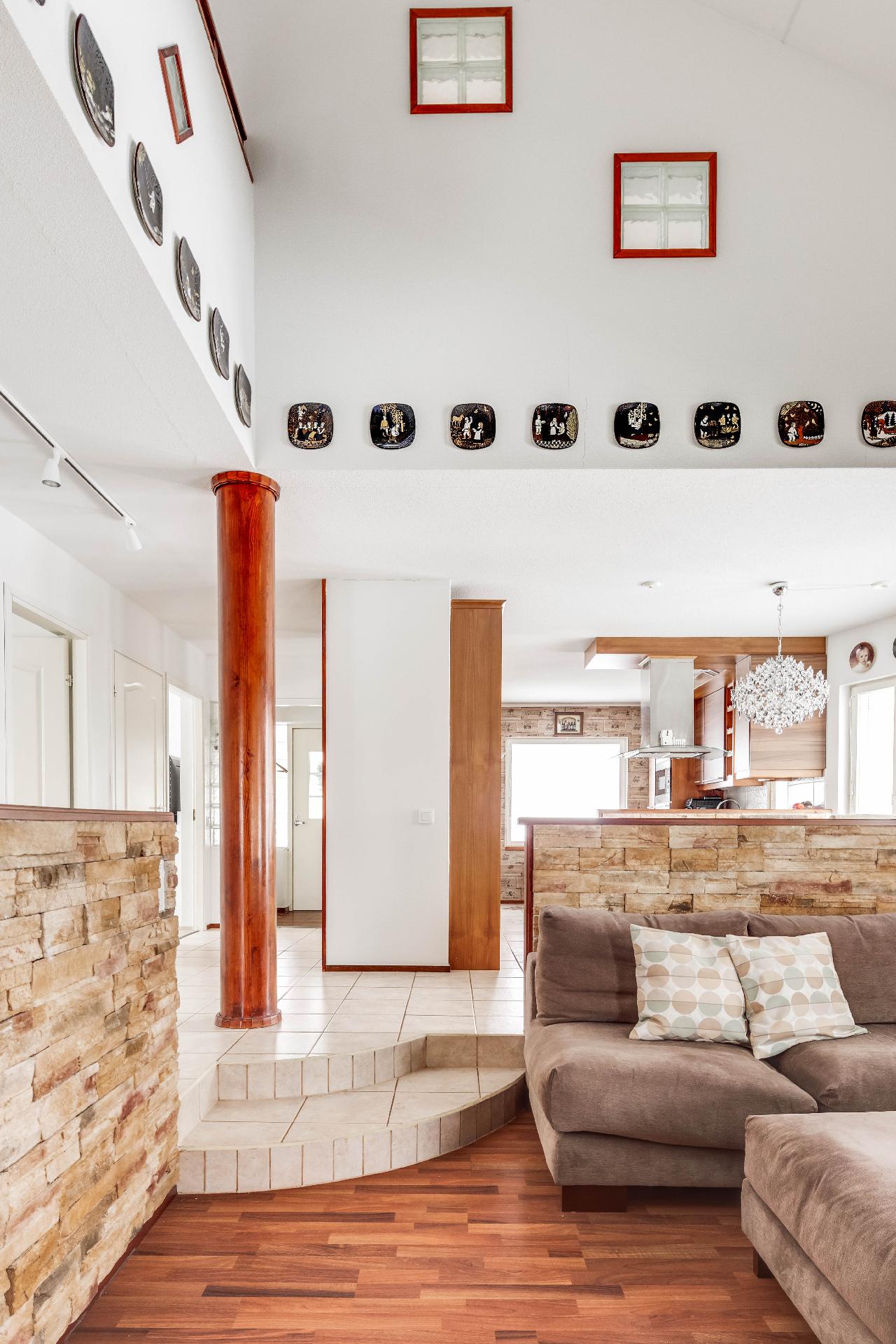 Riitantie 6, Rekola, Vantaa