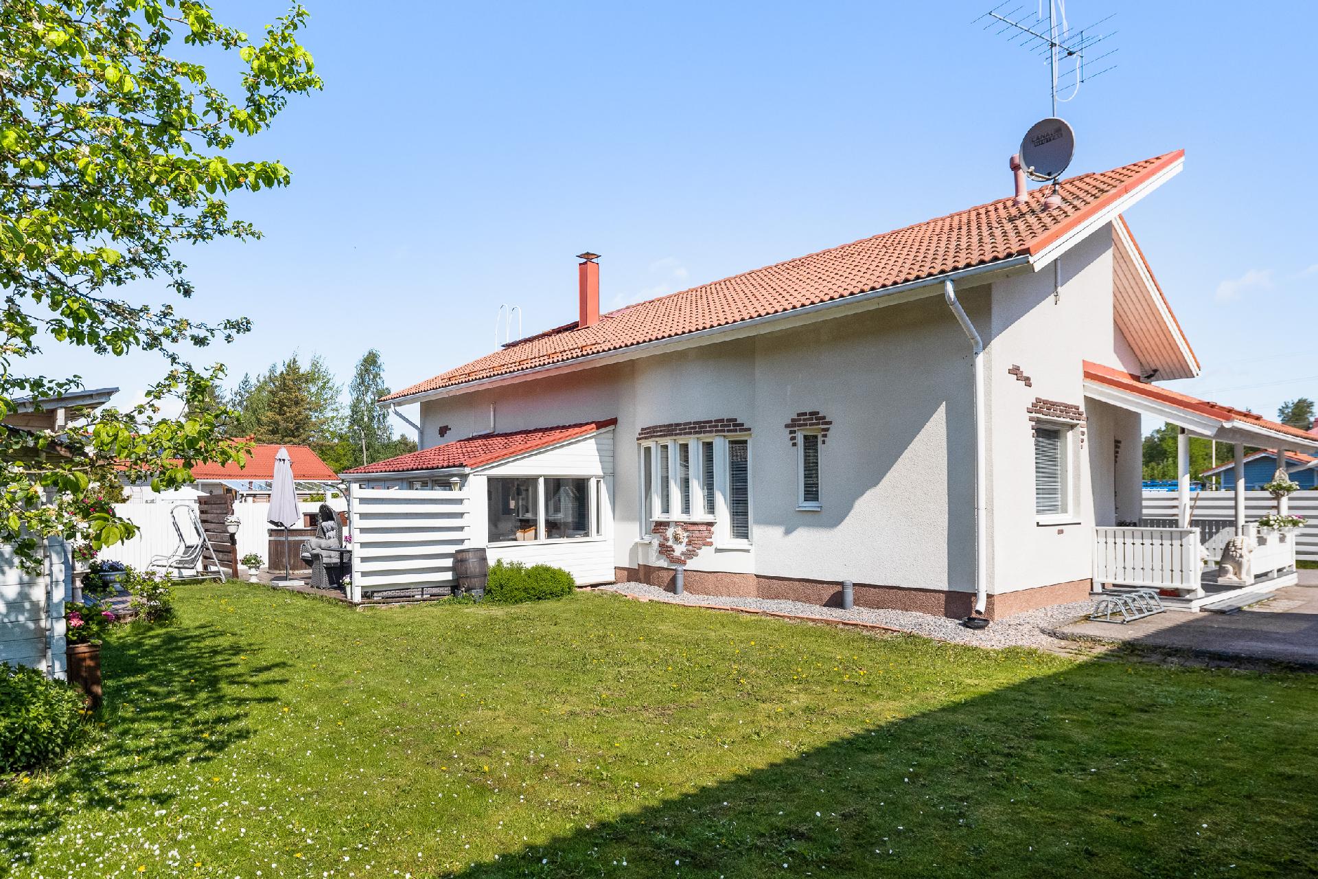 Riitantie 6, Rekola, Vantaa