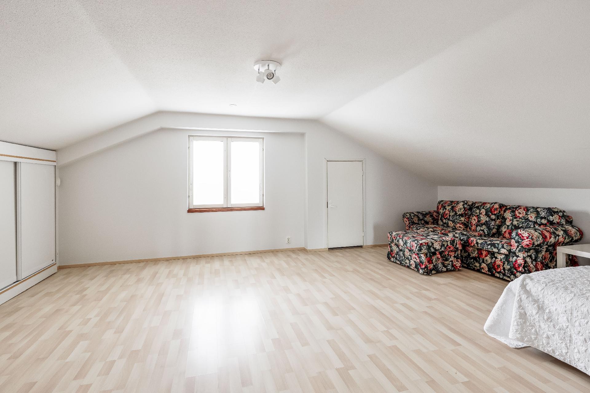 Riitantie 6, Rekola, Vantaa