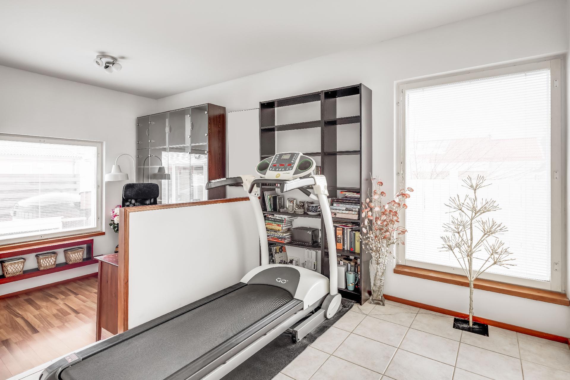 Riitantie 6, Rekola, Vantaa