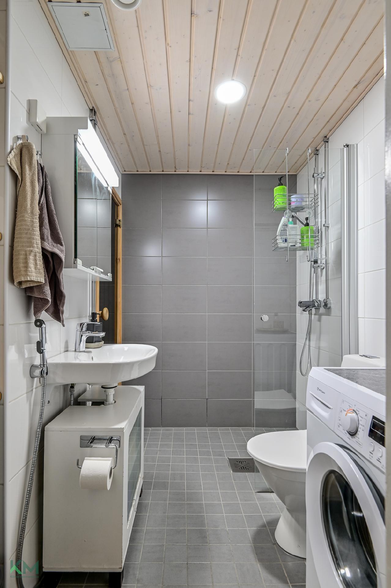 Jalohaukantie 2, Kaukovainio, Oulu