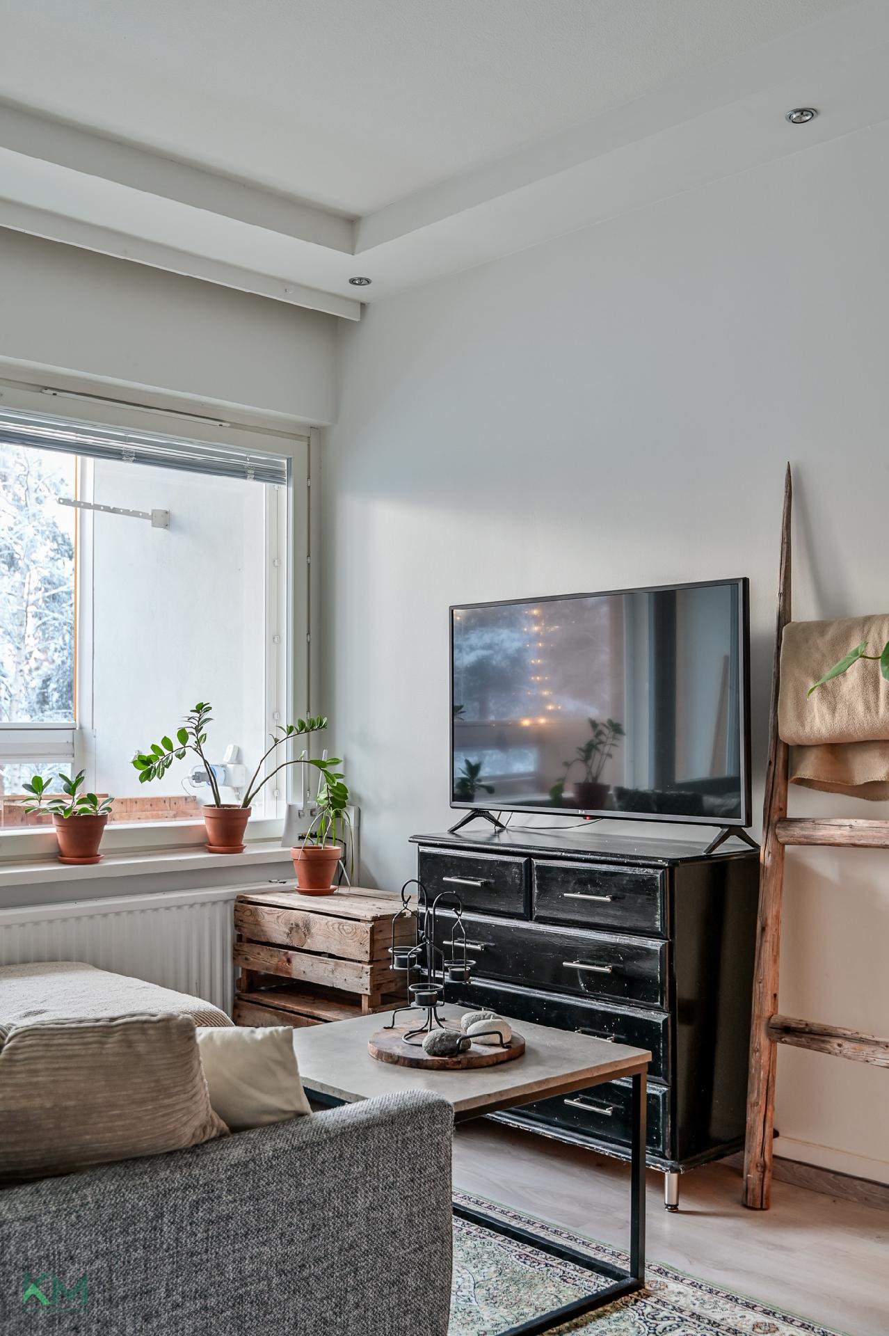 Jalohaukantie 2, Kaukovainio, Oulu