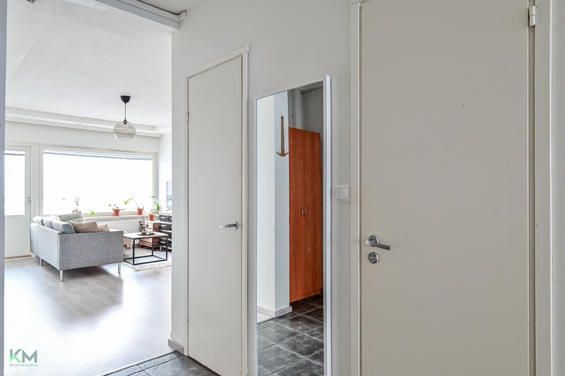 Jalohaukantie 2, Kaukovainio, Oulu