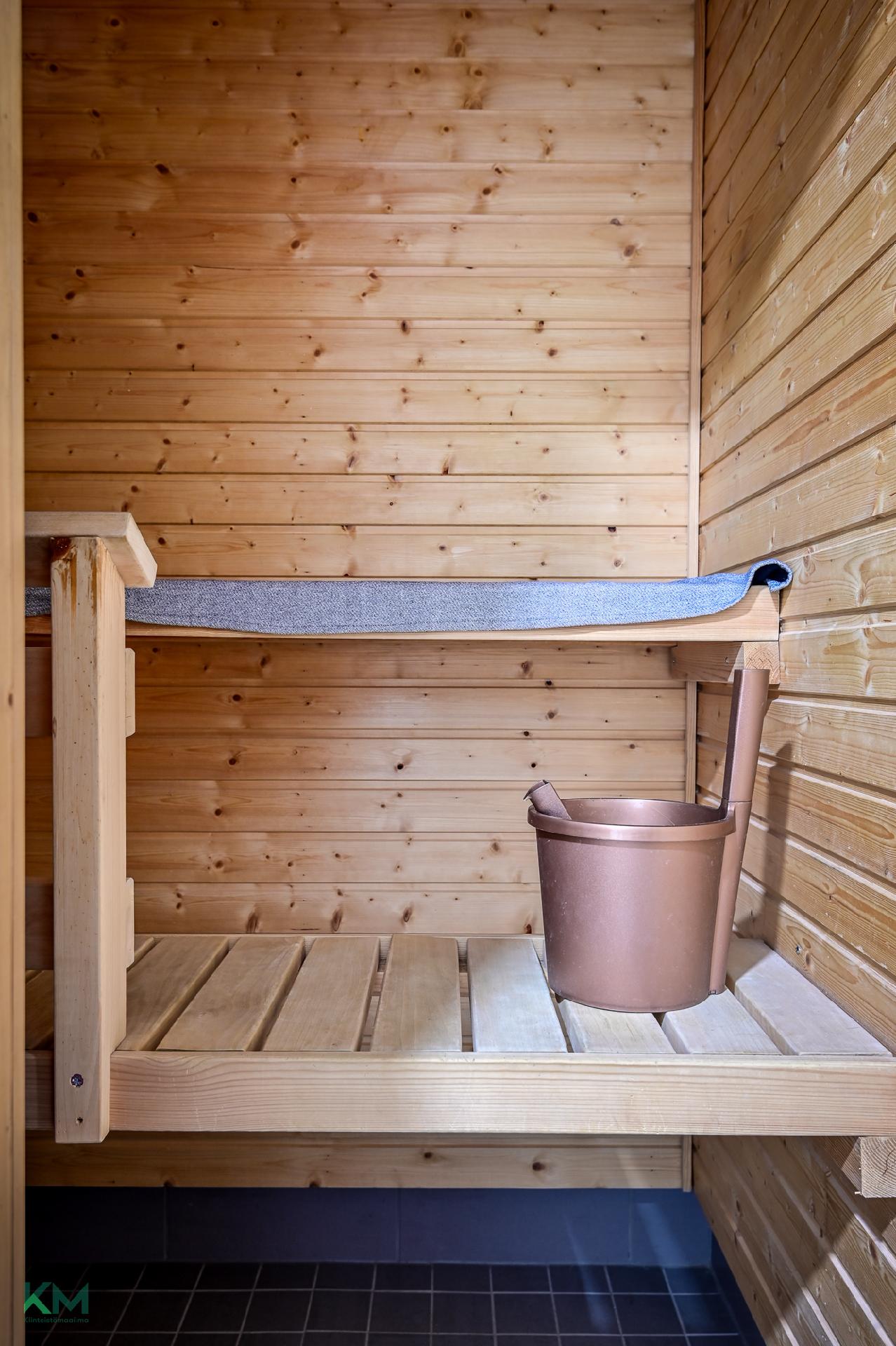 Jalohaukantie 2, Kaukovainio, Oulu