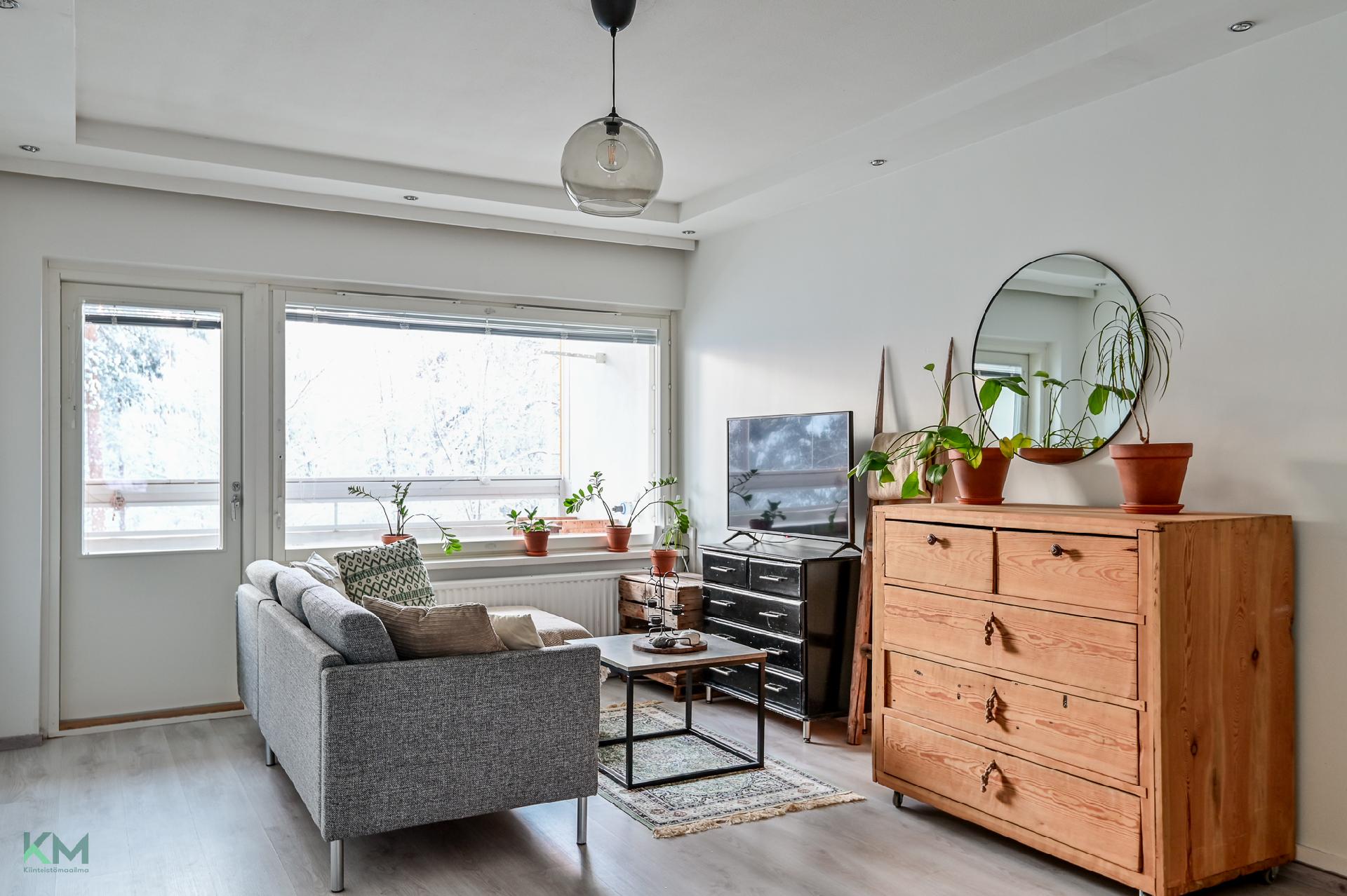 Jalohaukantie 2, Kaukovainio, Oulu