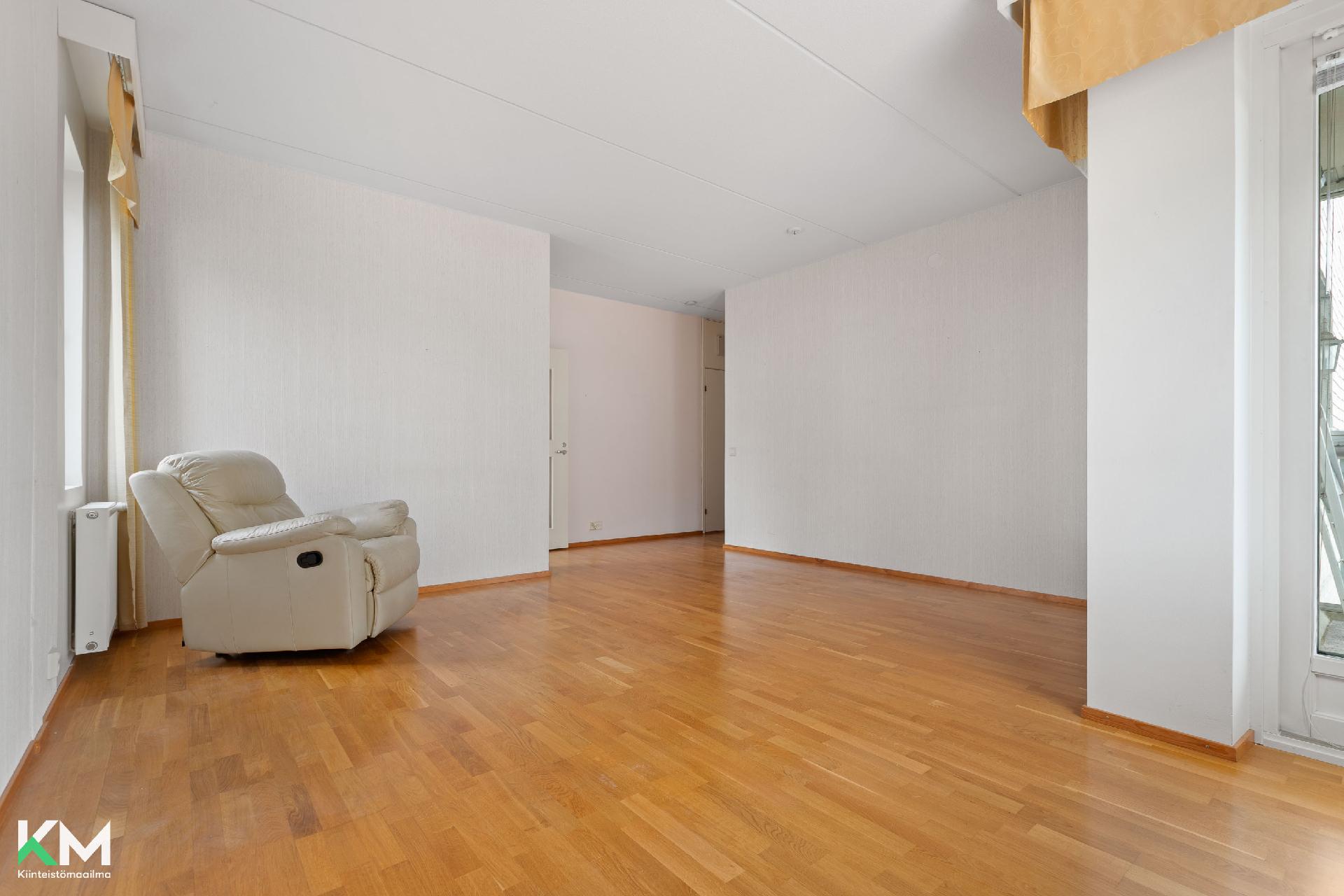 Hinaajakatu 6 A, Ankkuri, Lahti