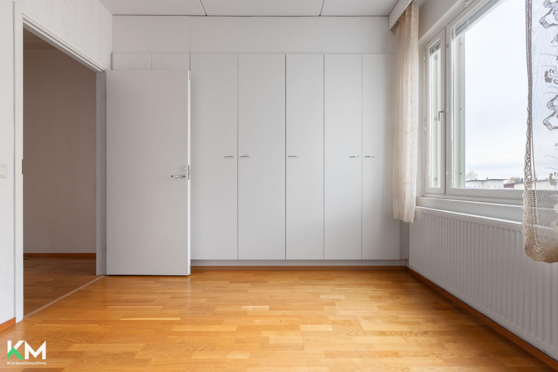 Hinaajakatu 6 A, Ankkuri, Lahti