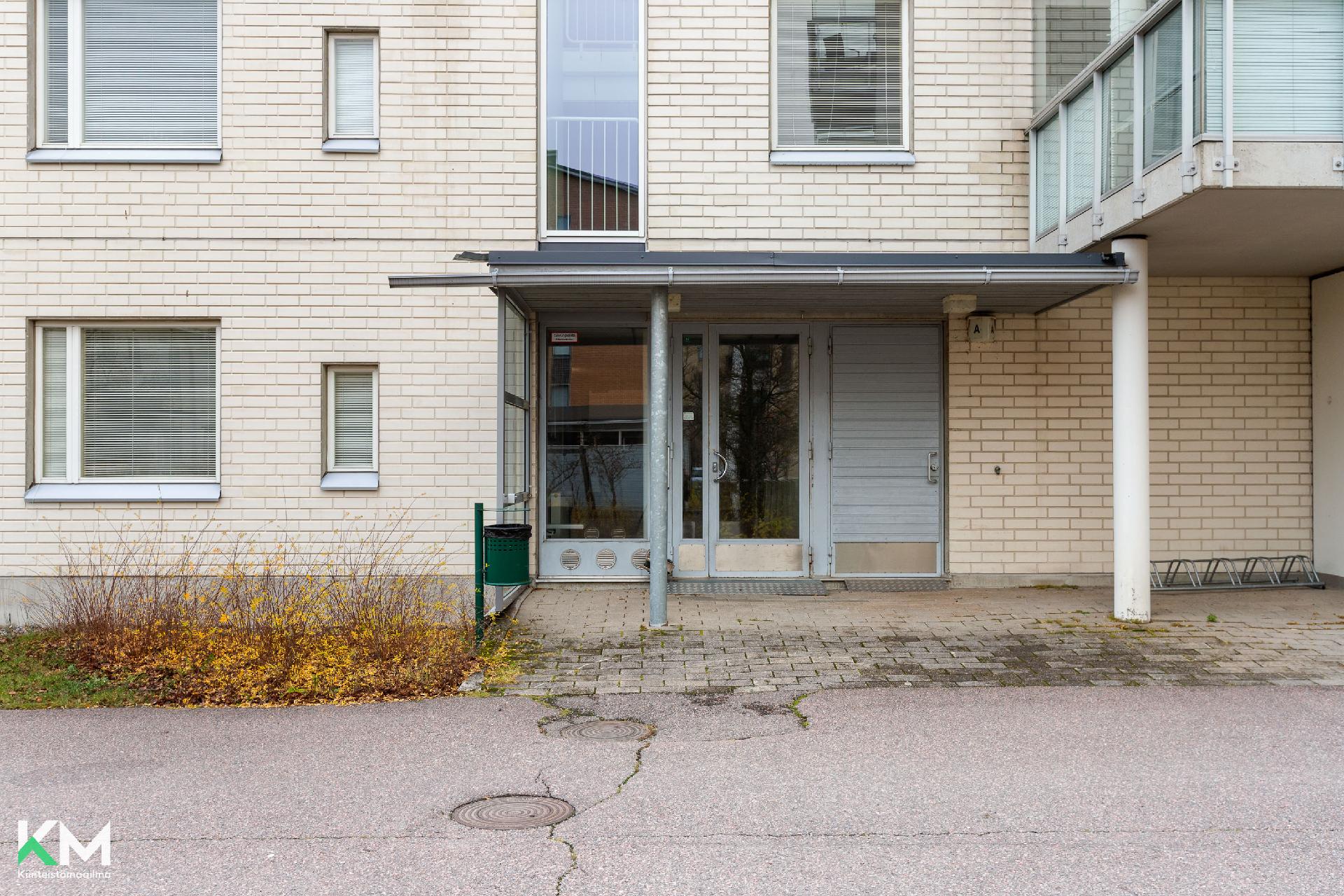 Hinaajakatu 6 A, Ankkuri, Lahti