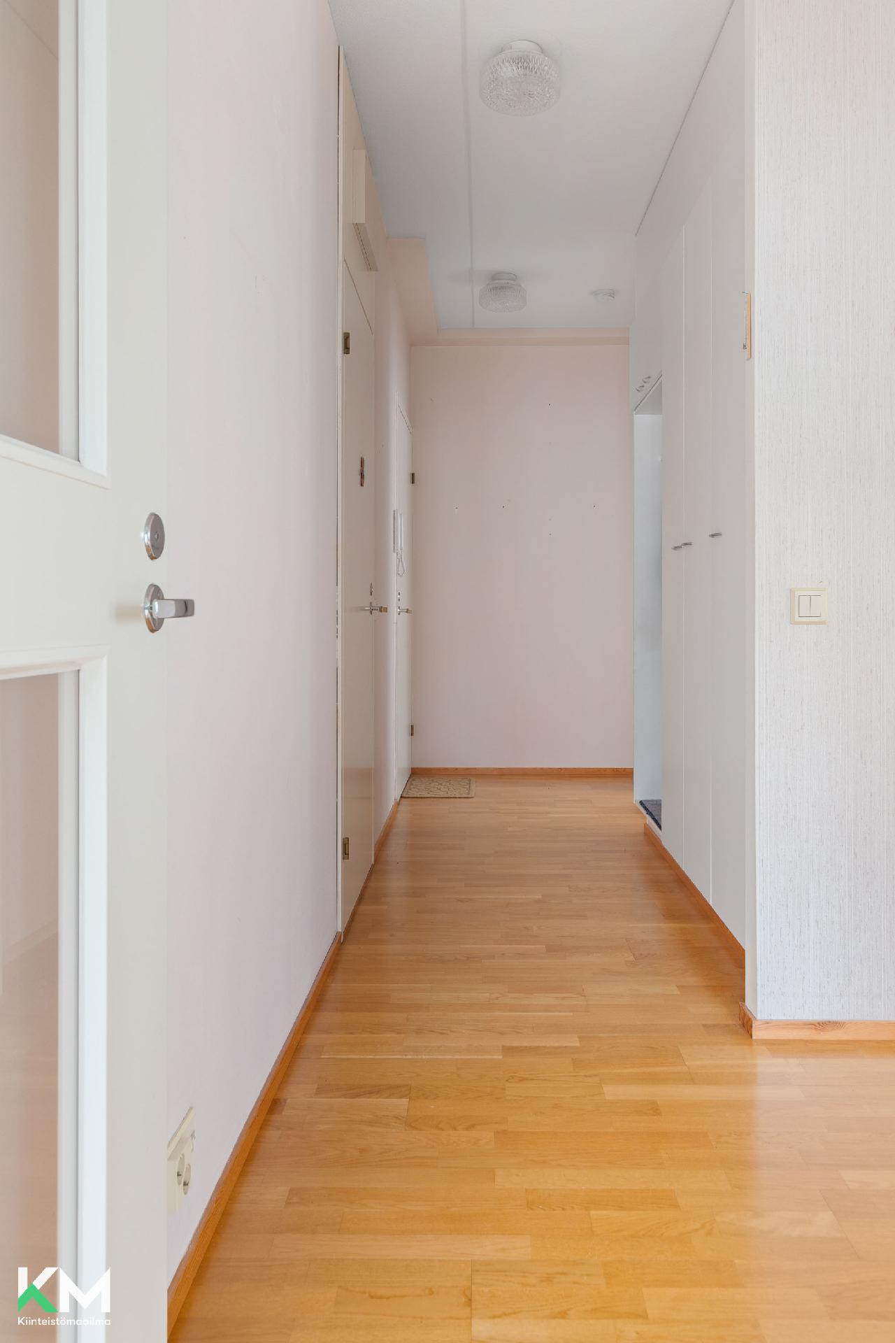 Hinaajakatu 6 A, Ankkuri, Lahti