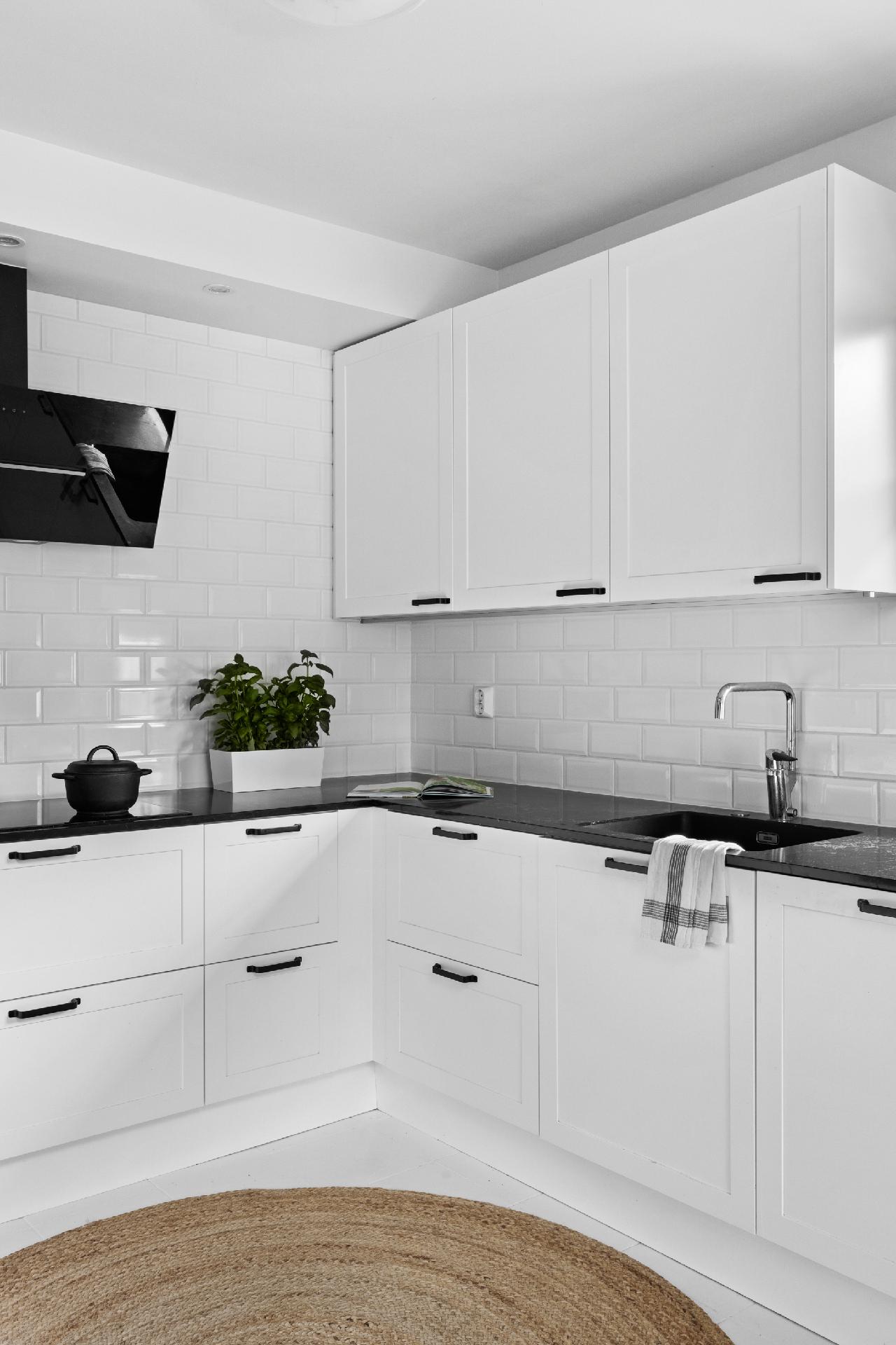 Päärynäpolku 5, Kavallinmäki, Espoo