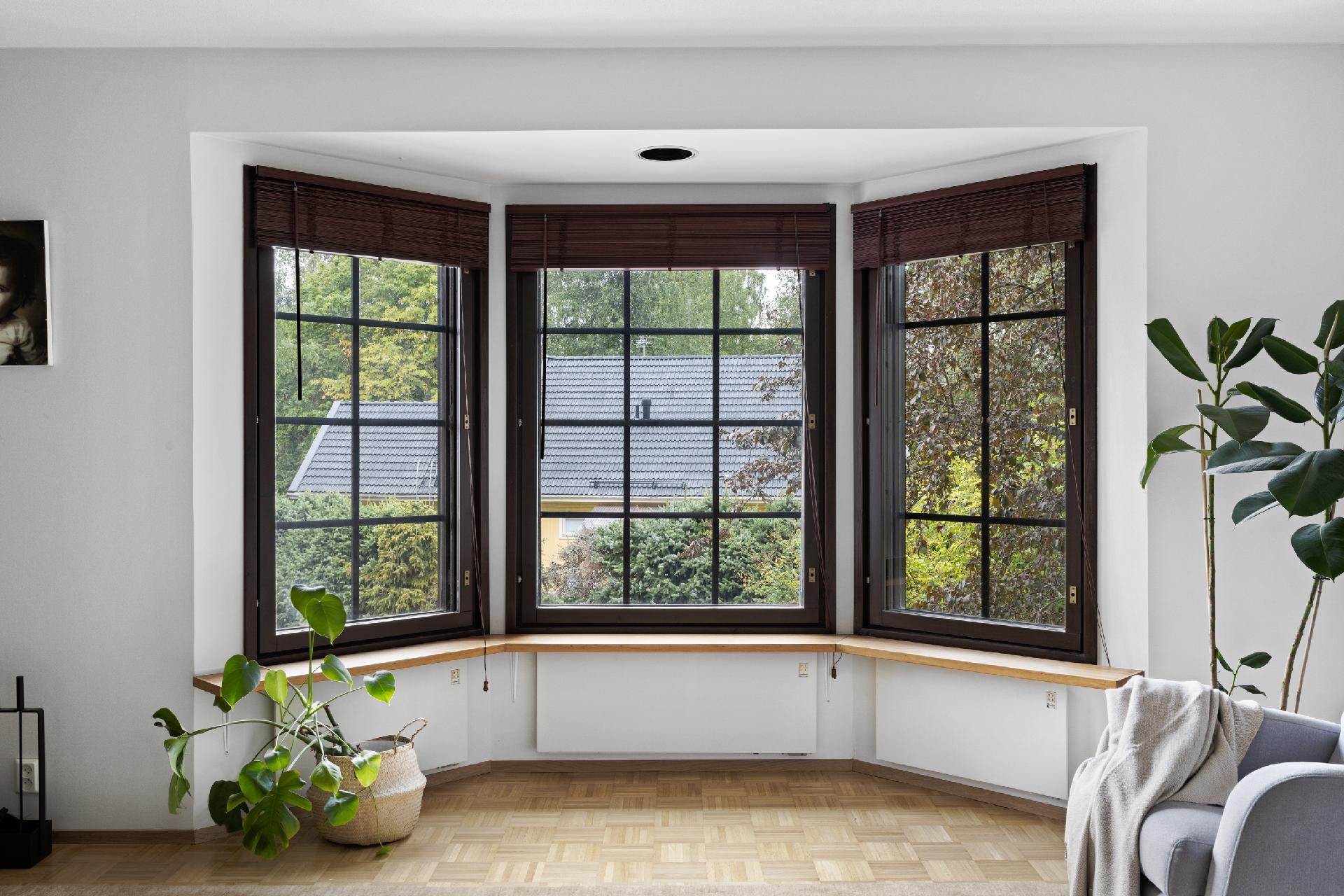 Päärynäpolku 5, Kavallinmäki, Espoo