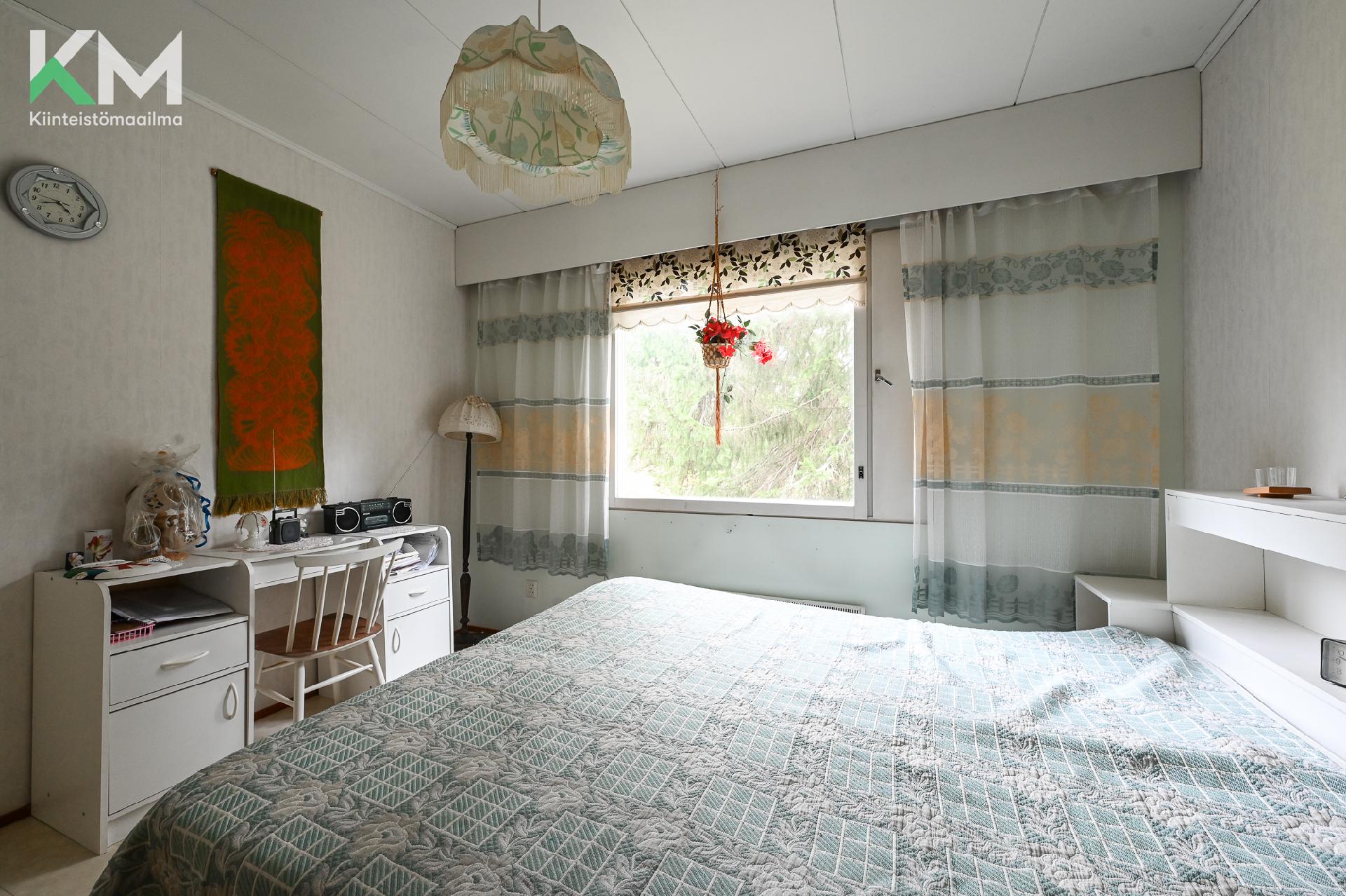 Piitie 5, Nummi, Kurikka