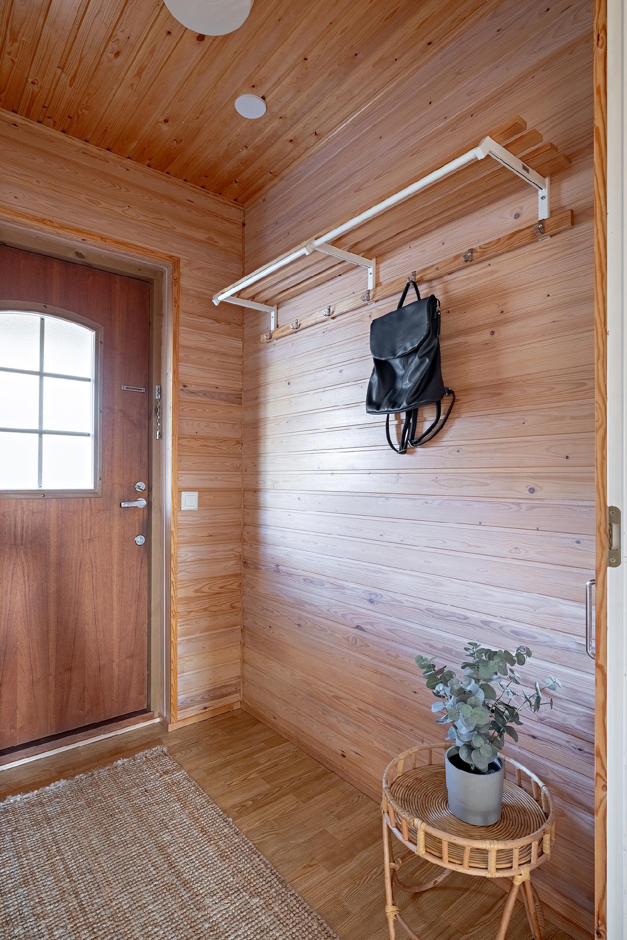 Oravatie 17, Putaalansaari, Utajärvi