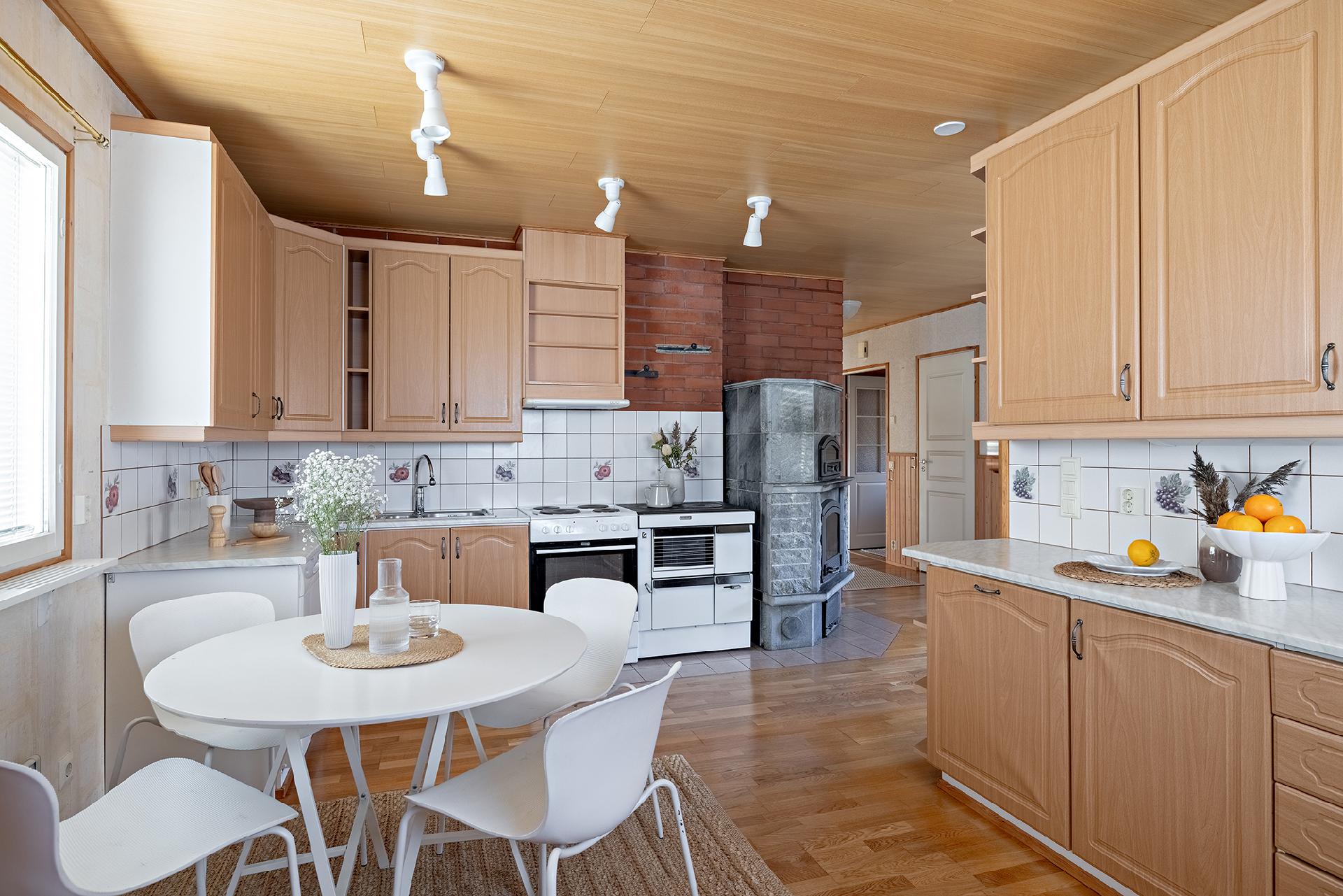 Oravatie 17, Putaalansaari, Utajärvi