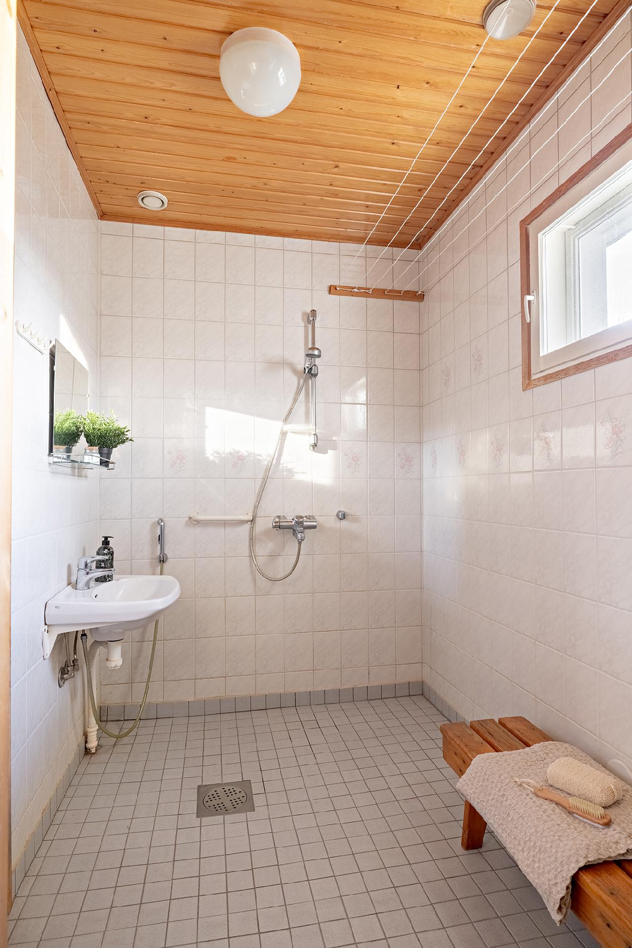 Oravatie 17, Putaalansaari, Utajärvi