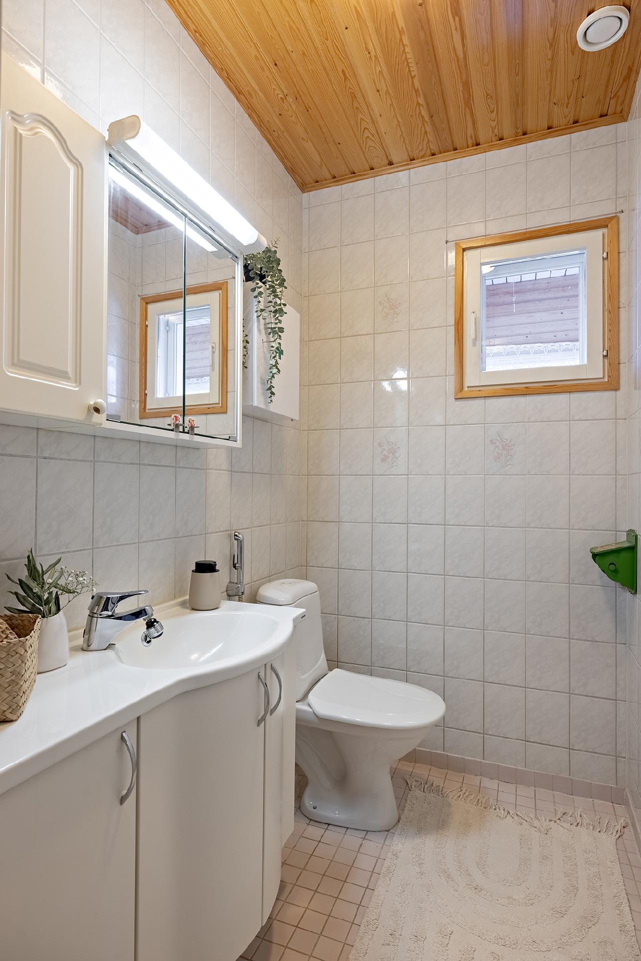 Oravatie 17, Putaalansaari, Utajärvi