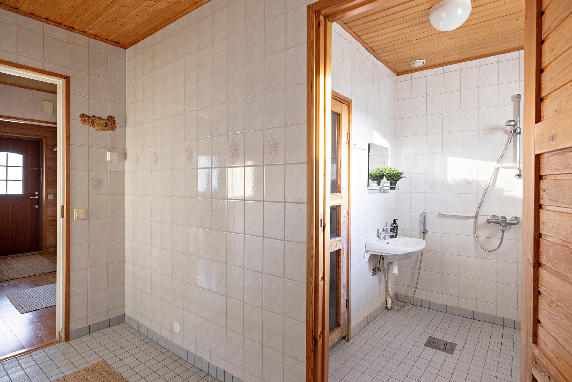 Oravatie 17, Putaalansaari, Utajärvi