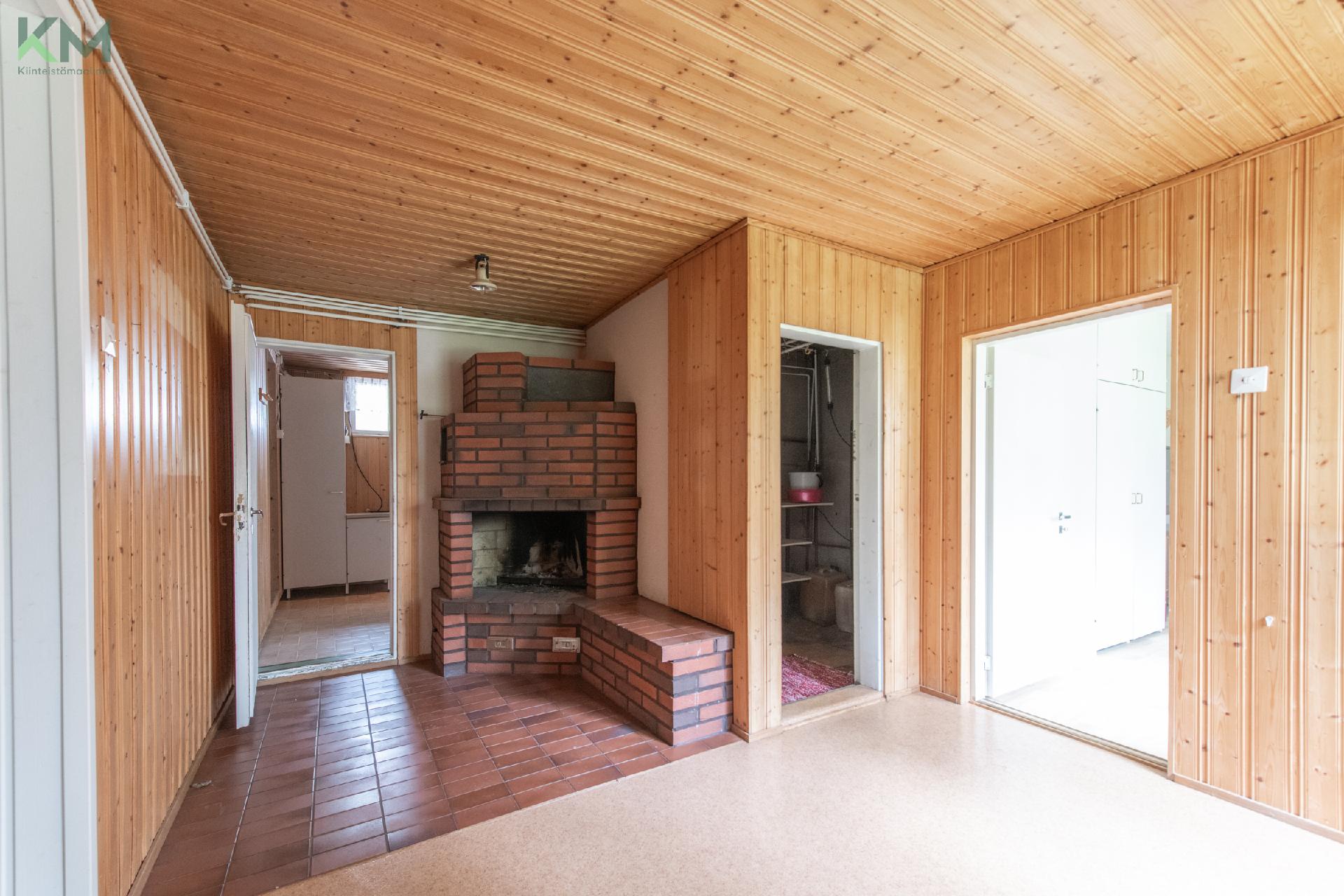 Kettutie 11, Autio, Kurikka