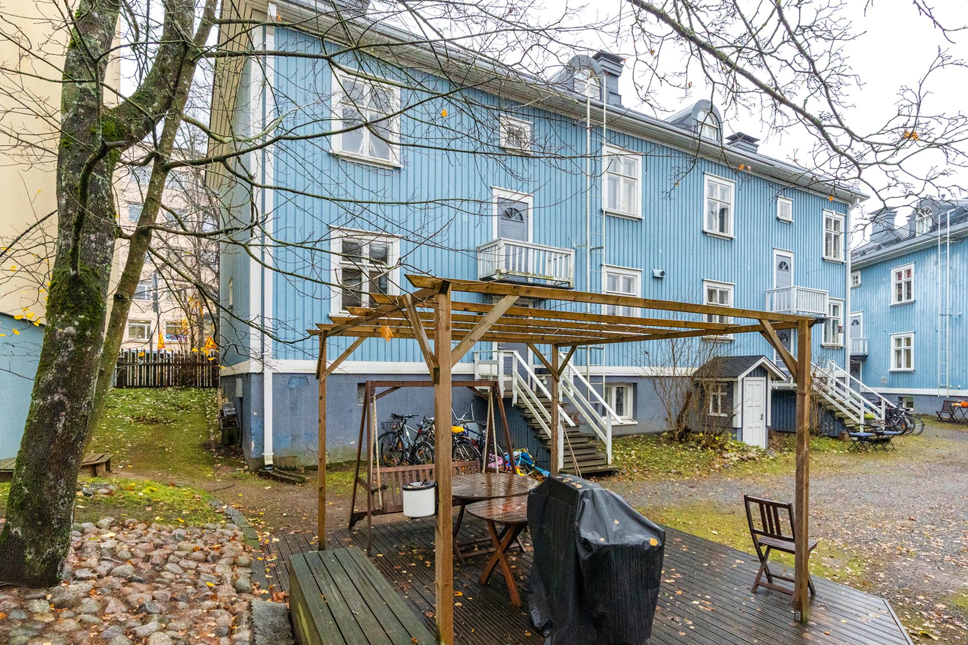 Santalahdentie 9, Pyynikki, Tampere