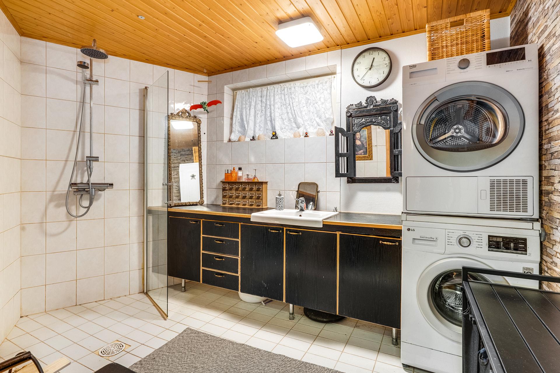 Santalahdentie 9, Pyynikki, Tampere