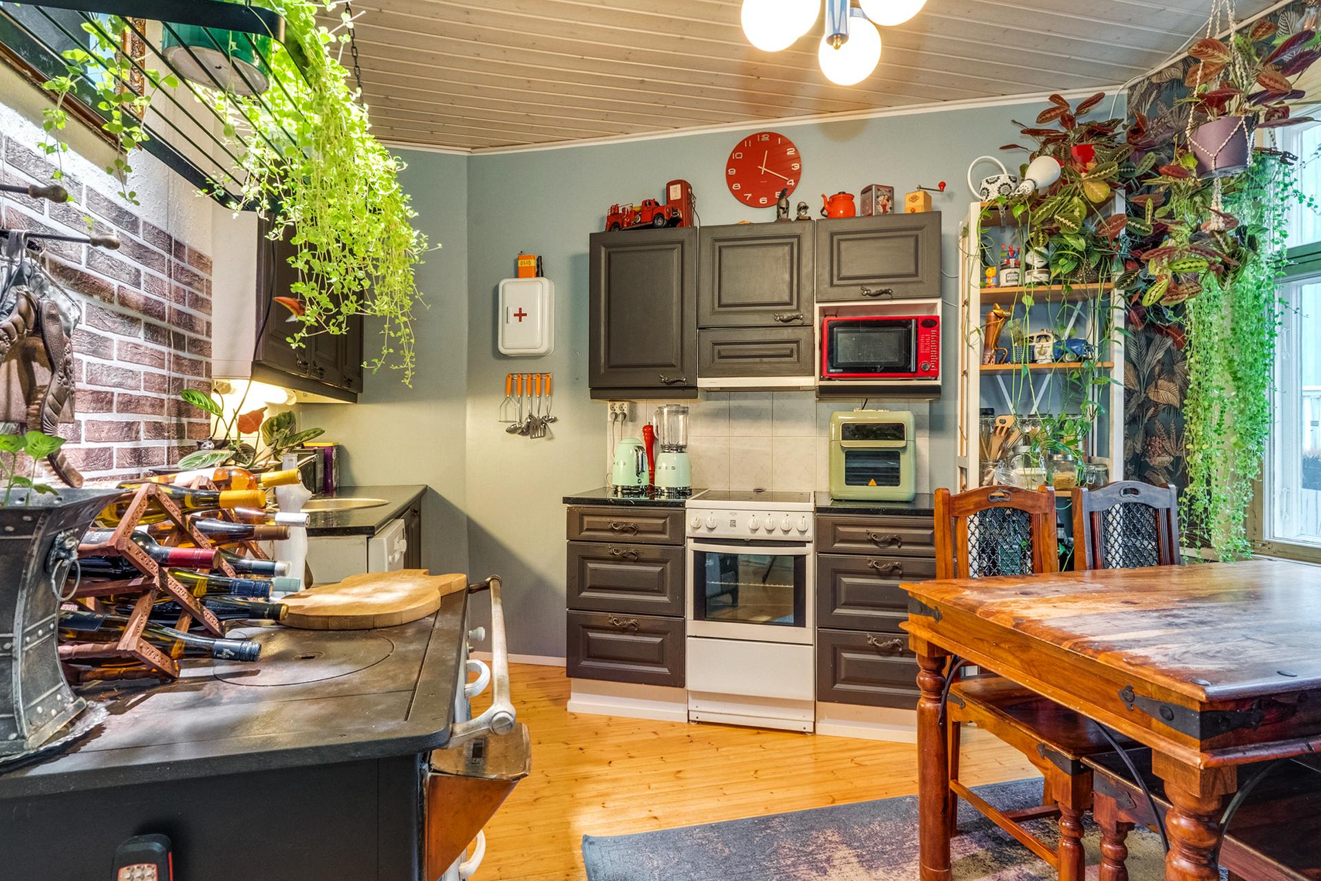 Santalahdentie 9, Pyynikki, Tampere