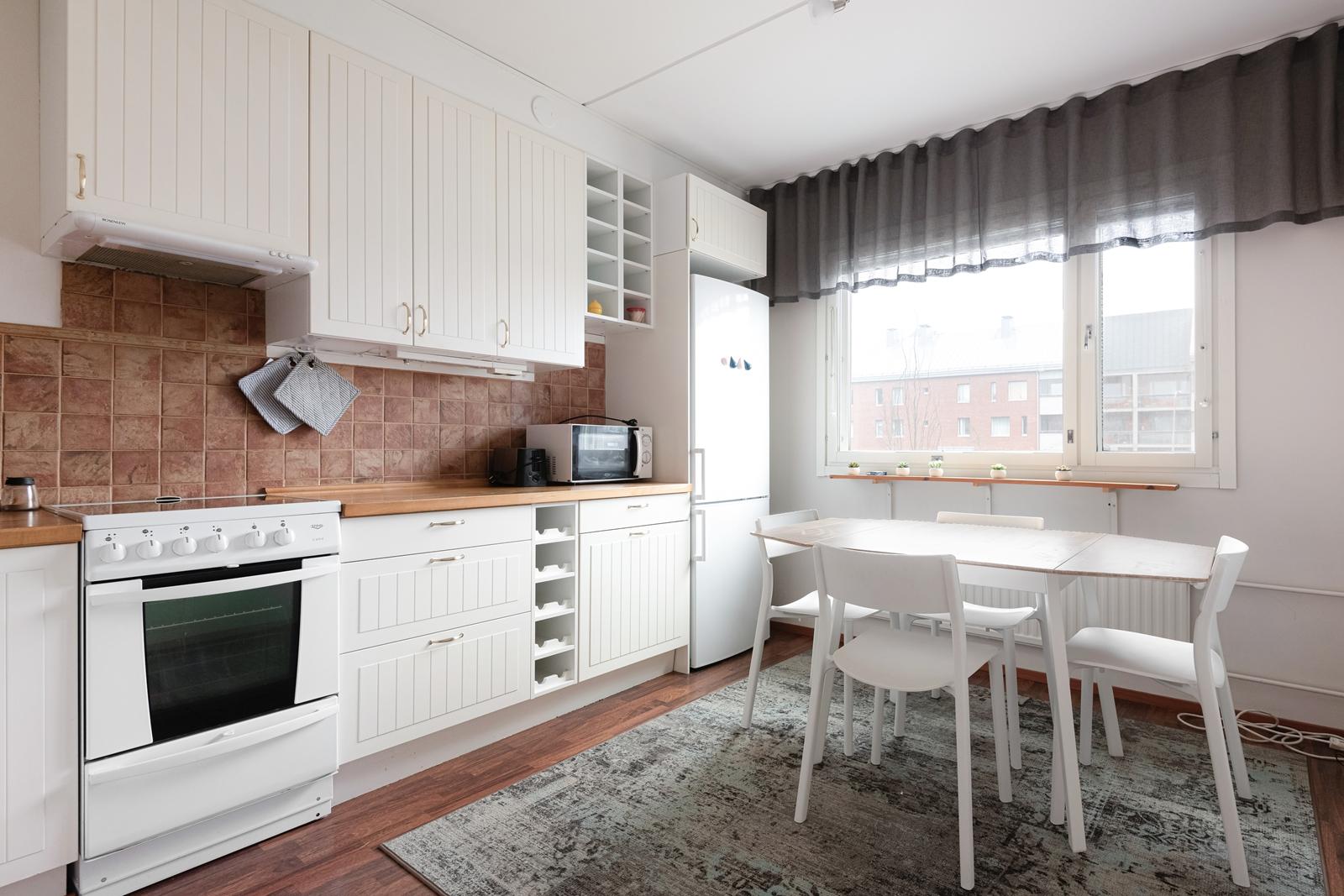 Teerisuontie 12, Malmi, Helsinki